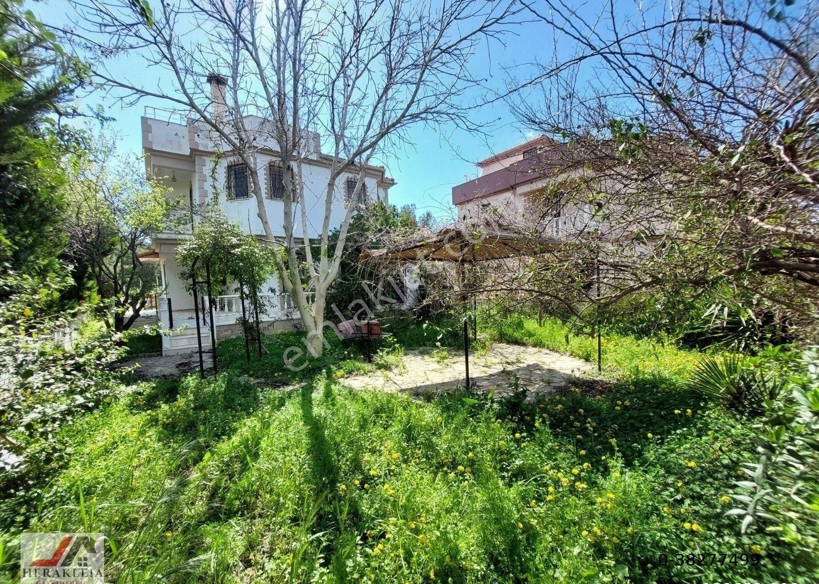 Didim Altınkum Satılık Villa Didim Altınkum Mahallesi Yeşilkent Bölgesinde Satılık 3+1 Tam Müstakil Önü Park Plaja Yakın