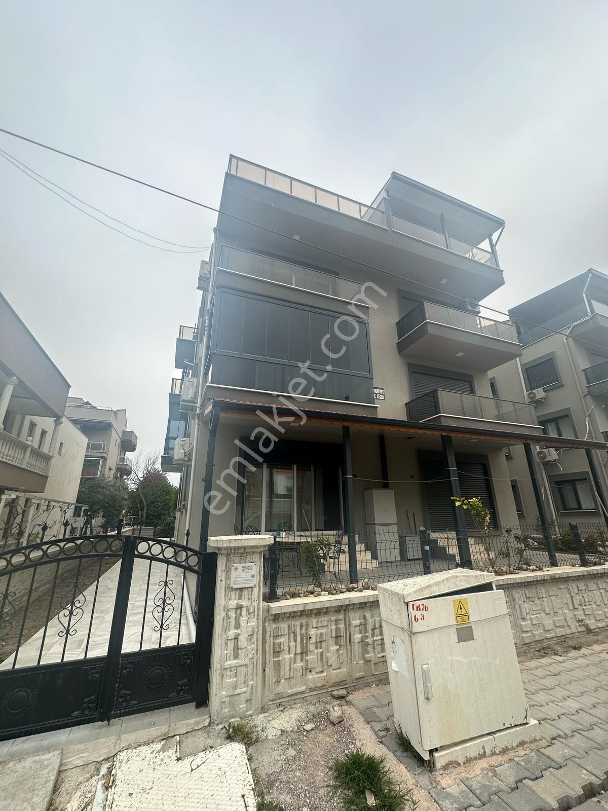 Turpa Dikili Den Kiralık Eşyalı Daire