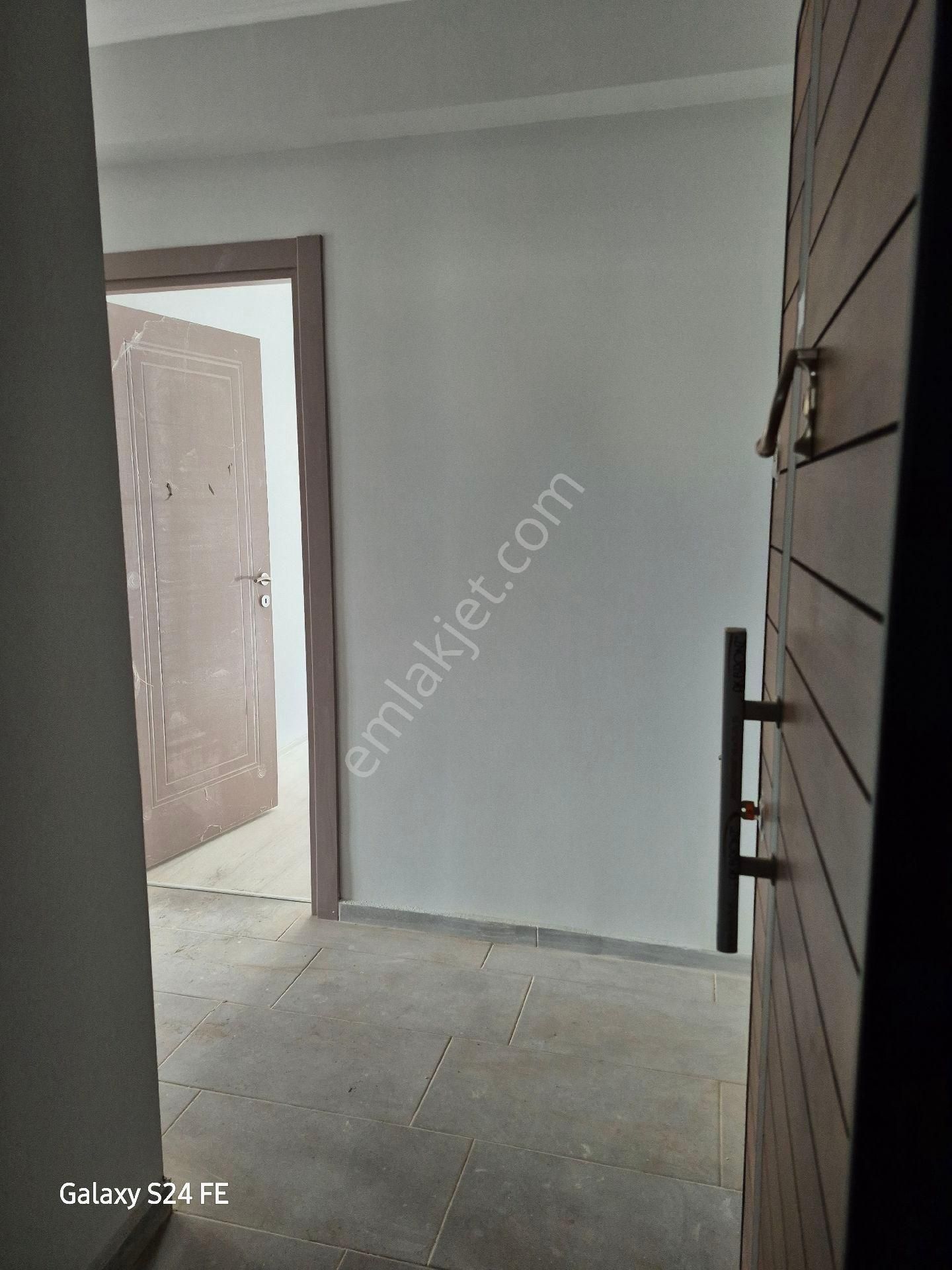 Bornova Doğanlar Da 2+1 Satılık Lüks Daire - Görsel 2