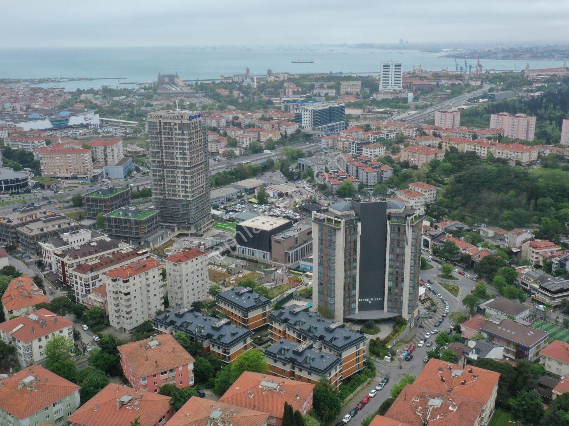 Kadıköy Acıbadem Satılık Daire Acıbadem Koşuyolu Konaklarında Arakat Satılık 4+1 Daire