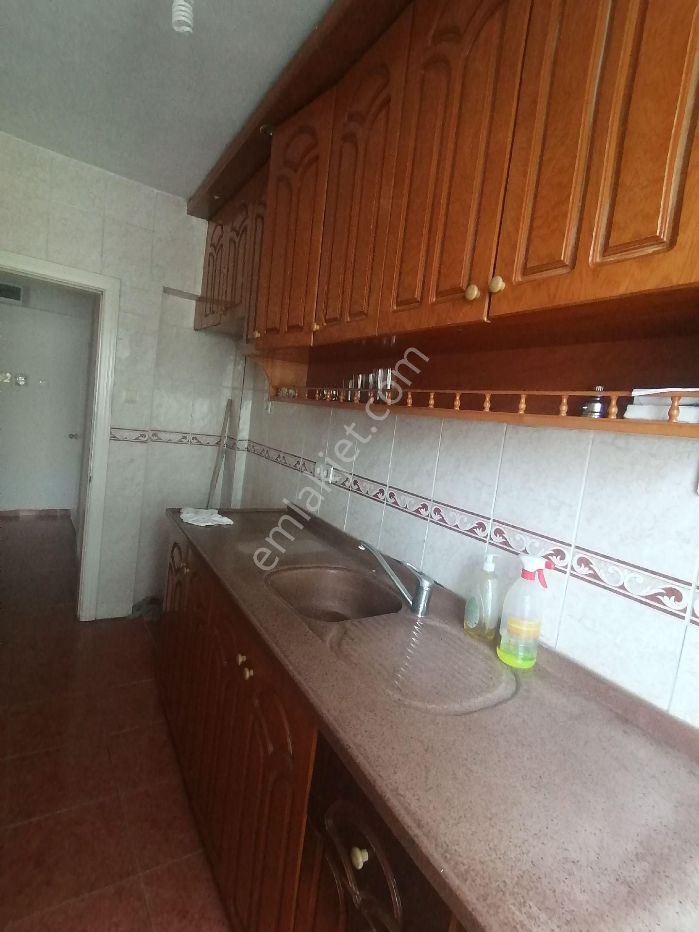 Ümraniye Armağanevler Kiralık Daire Bekara Uygun Temiz Daire - Görsel 22