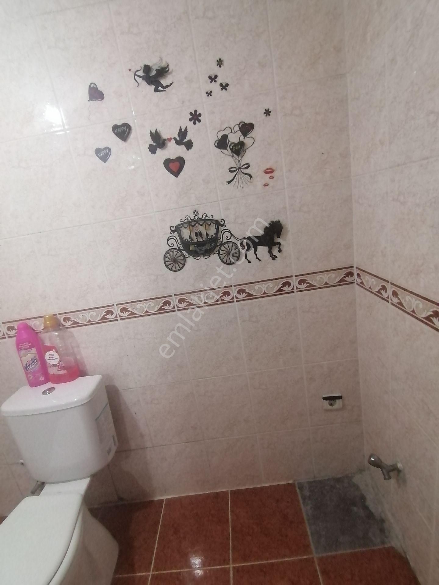 Ümraniye Armağanevler Kiralık Daire Bekara Uygun Temiz Daire - Görsel 16