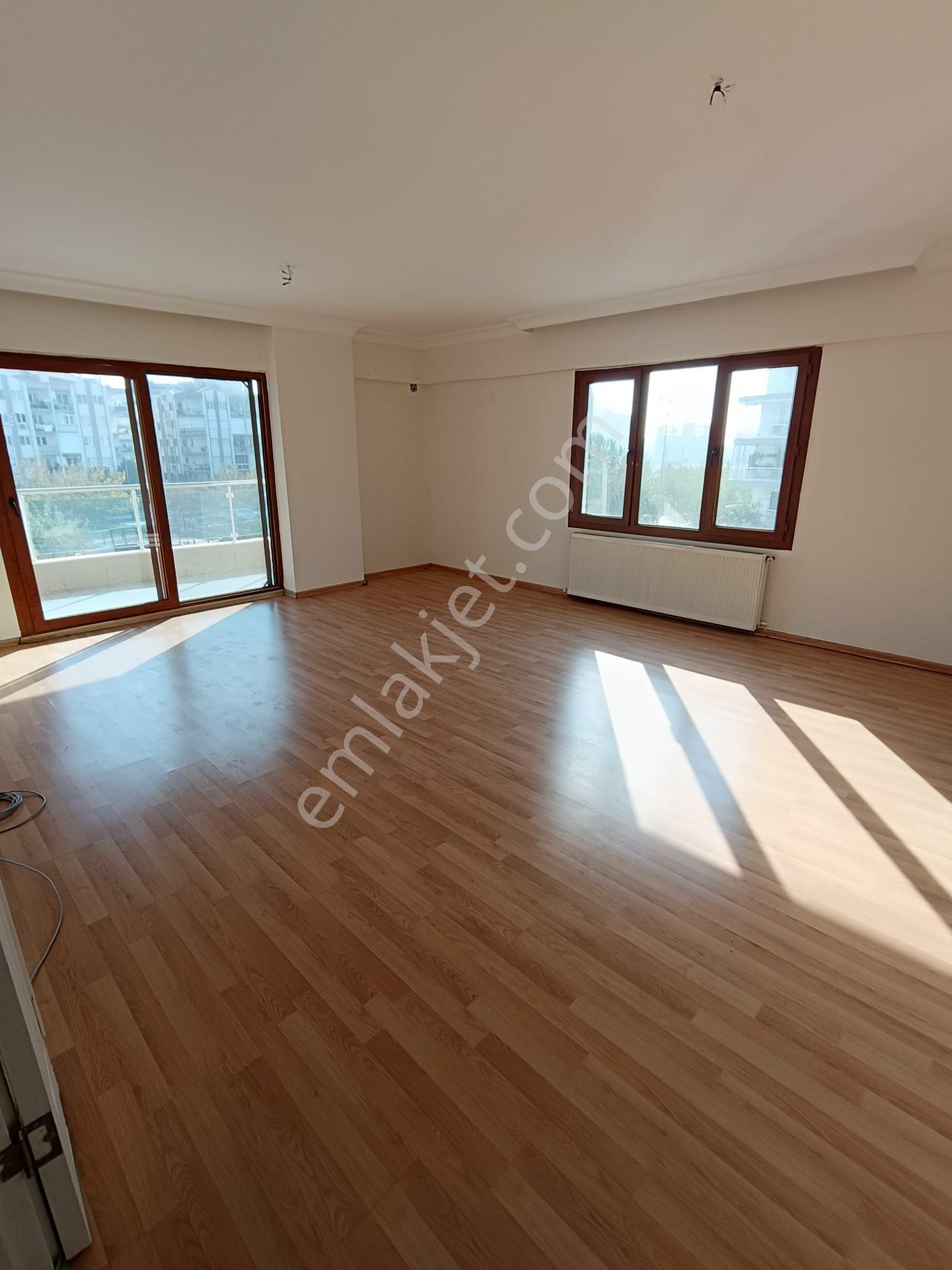 Çiğli Ataşehir Gültekin Sitesi Satılık 3+1 - Görsel 7