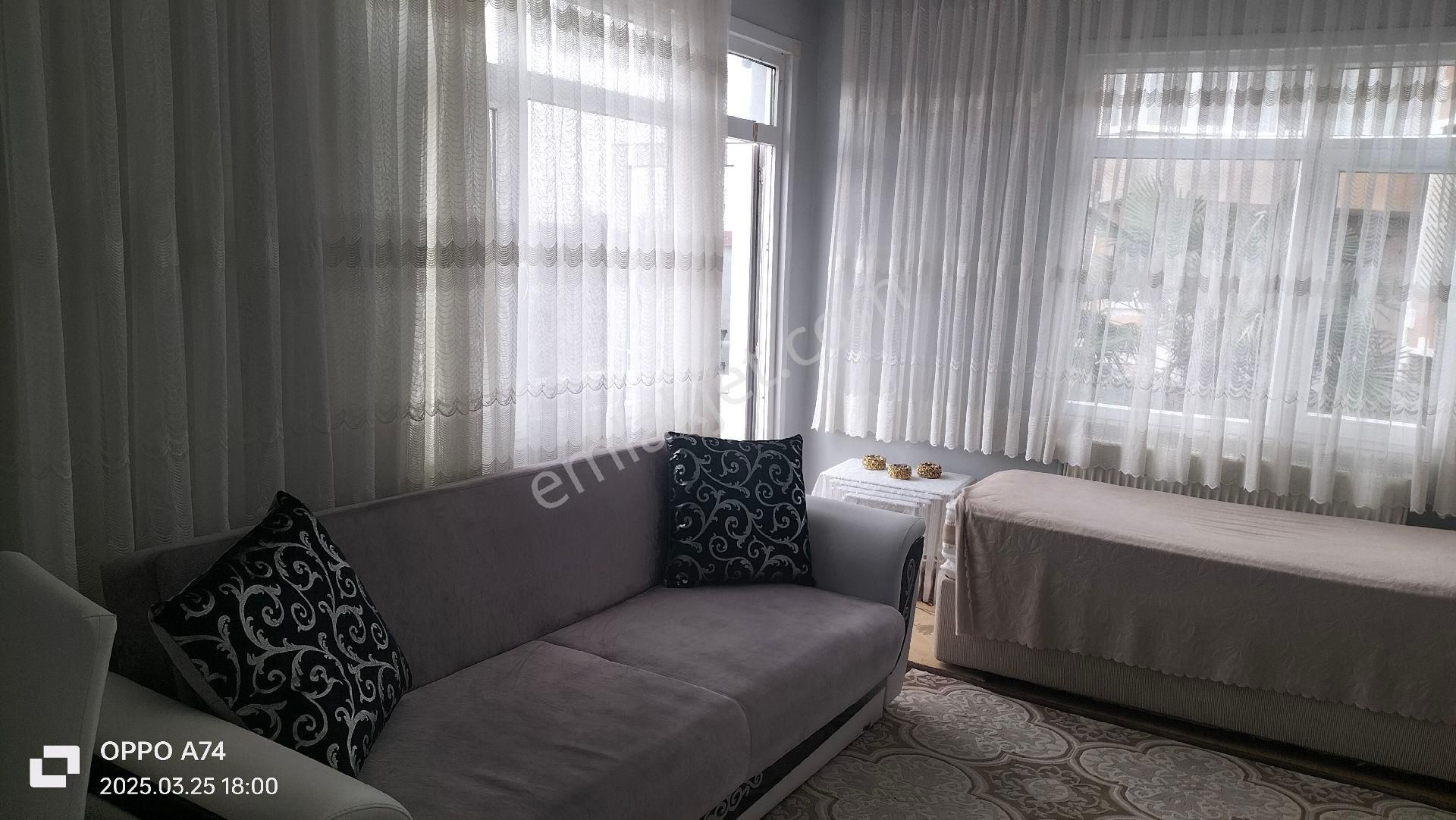 Beykoz Camlibahçede Müstakil 3 Katlı Bina - Görsel 3