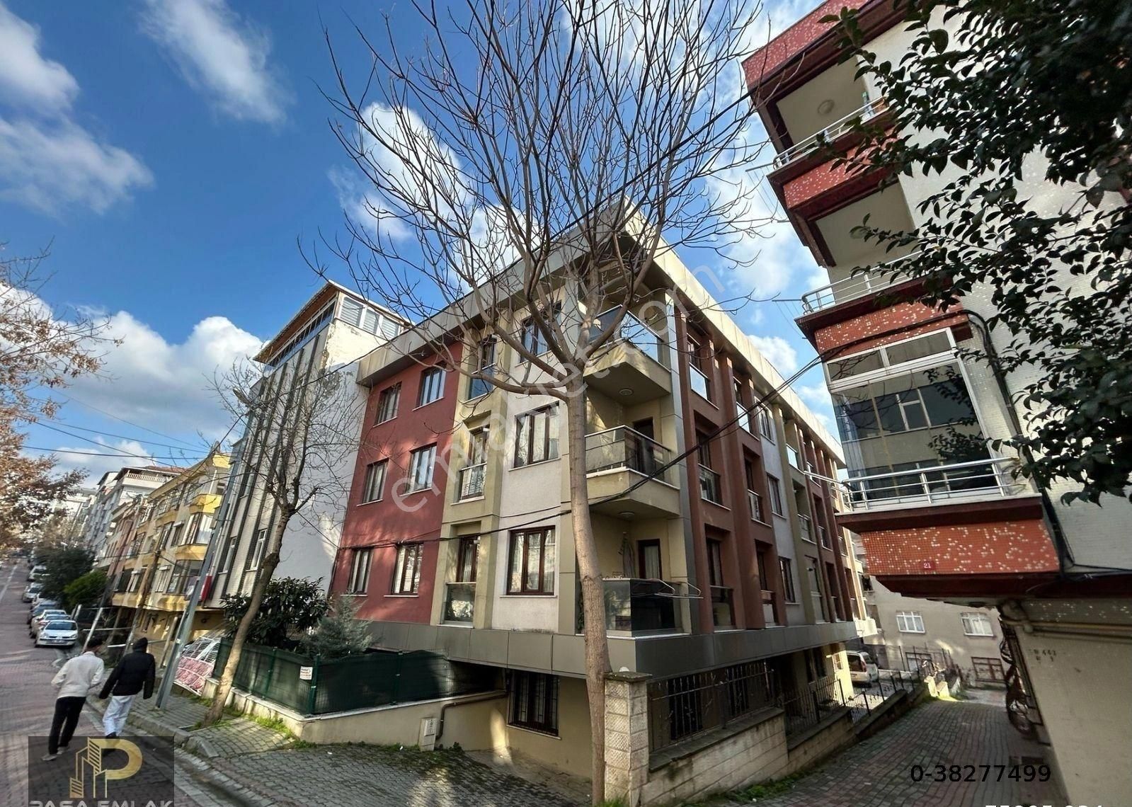 Paşa Emlak'tan Cihangir'de 3+2 Otoparklı Asansörlü 8 Senelik Satılık Daire