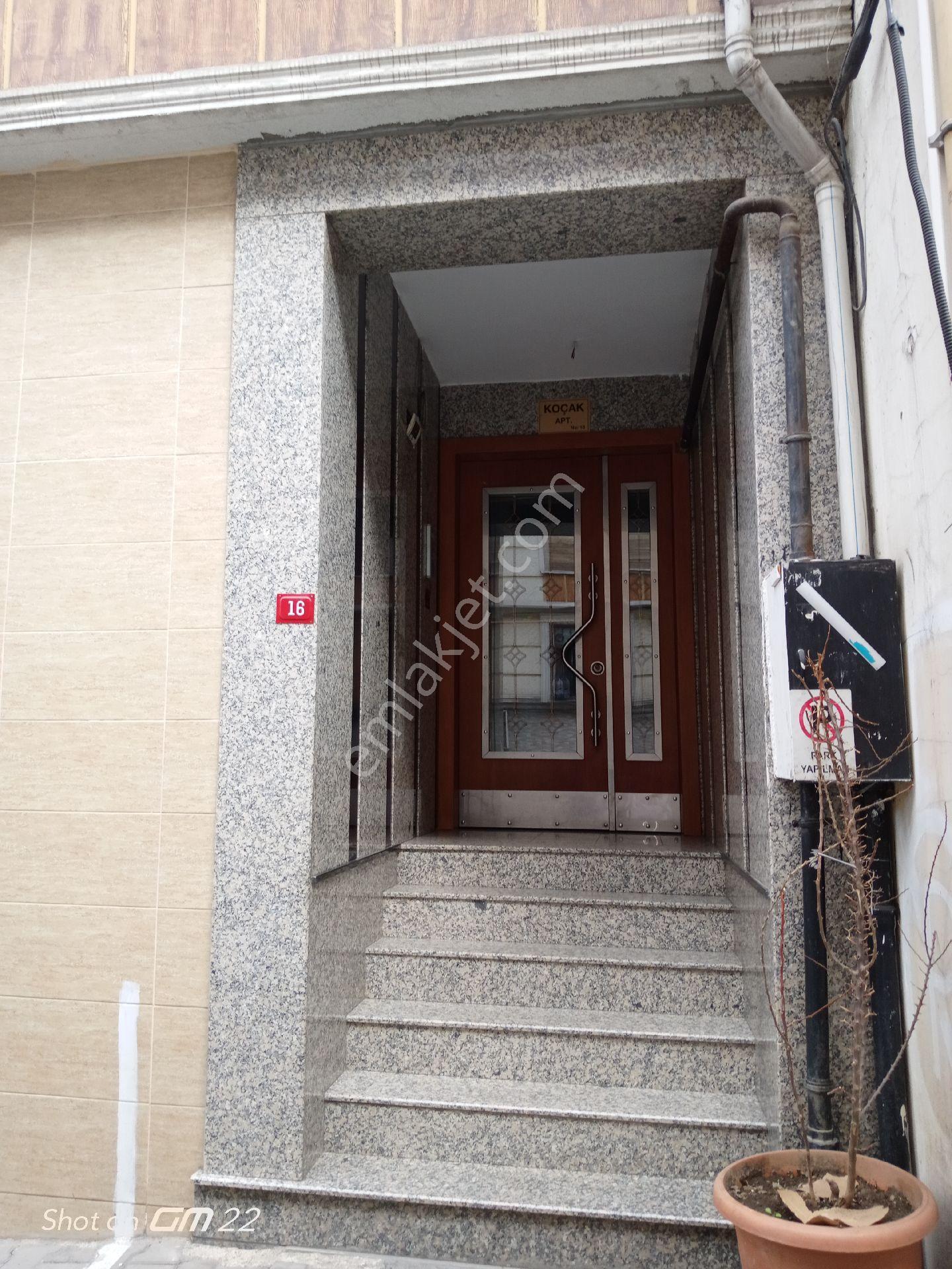 2+1 Kiralık Eşyalı Daire Metroya Çok Yakın - Görsel 11