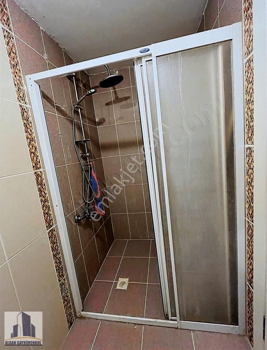 Alban'dan İşlek Cadde Üzeri Balkonlu 1+1 Satılık Ara Kat..!! - Görsel 20
