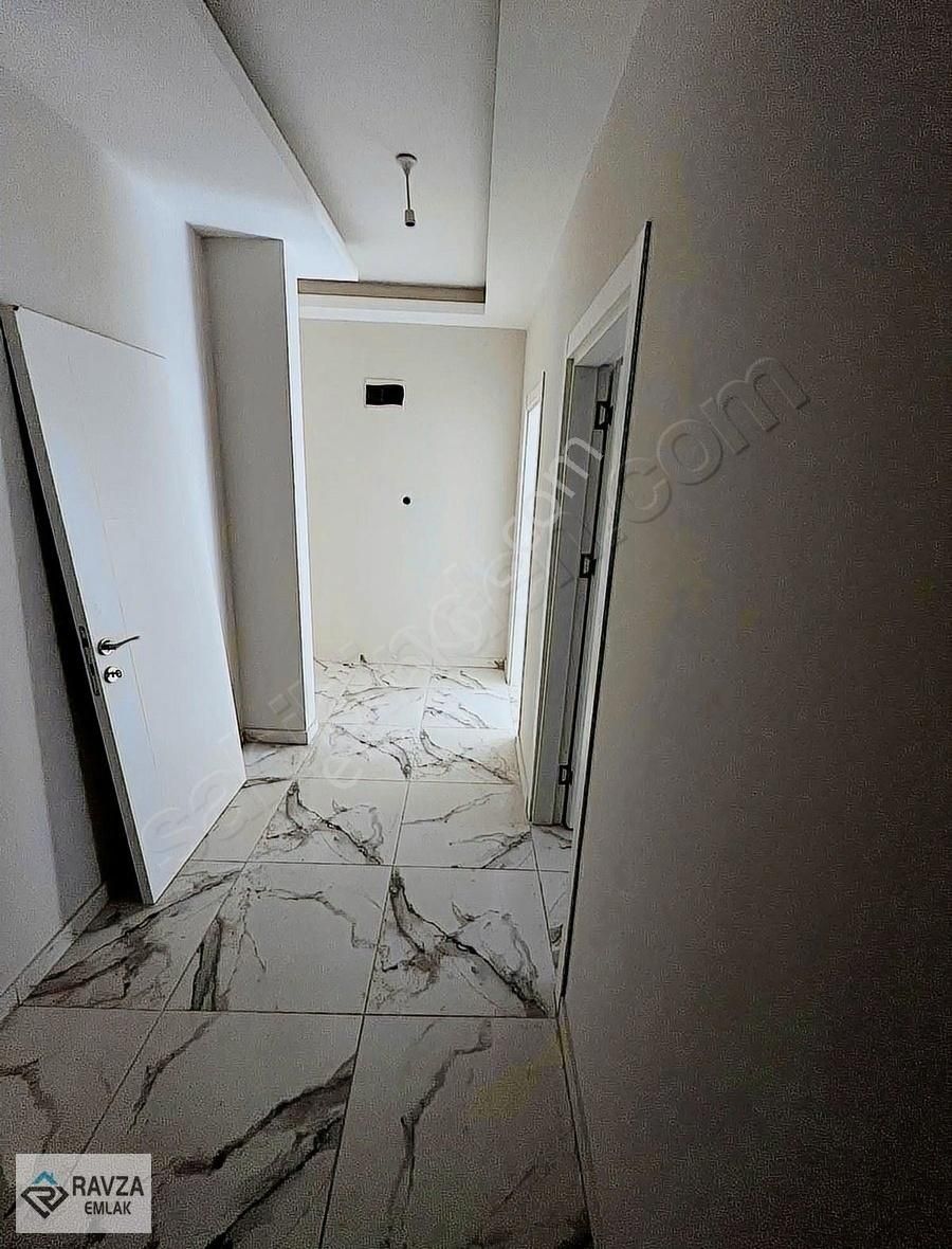 Ravza Emlak'tan Sıfır Yerden Isıtmalı Ebeveyn Banyolu Lüx Daire - Görsel 6