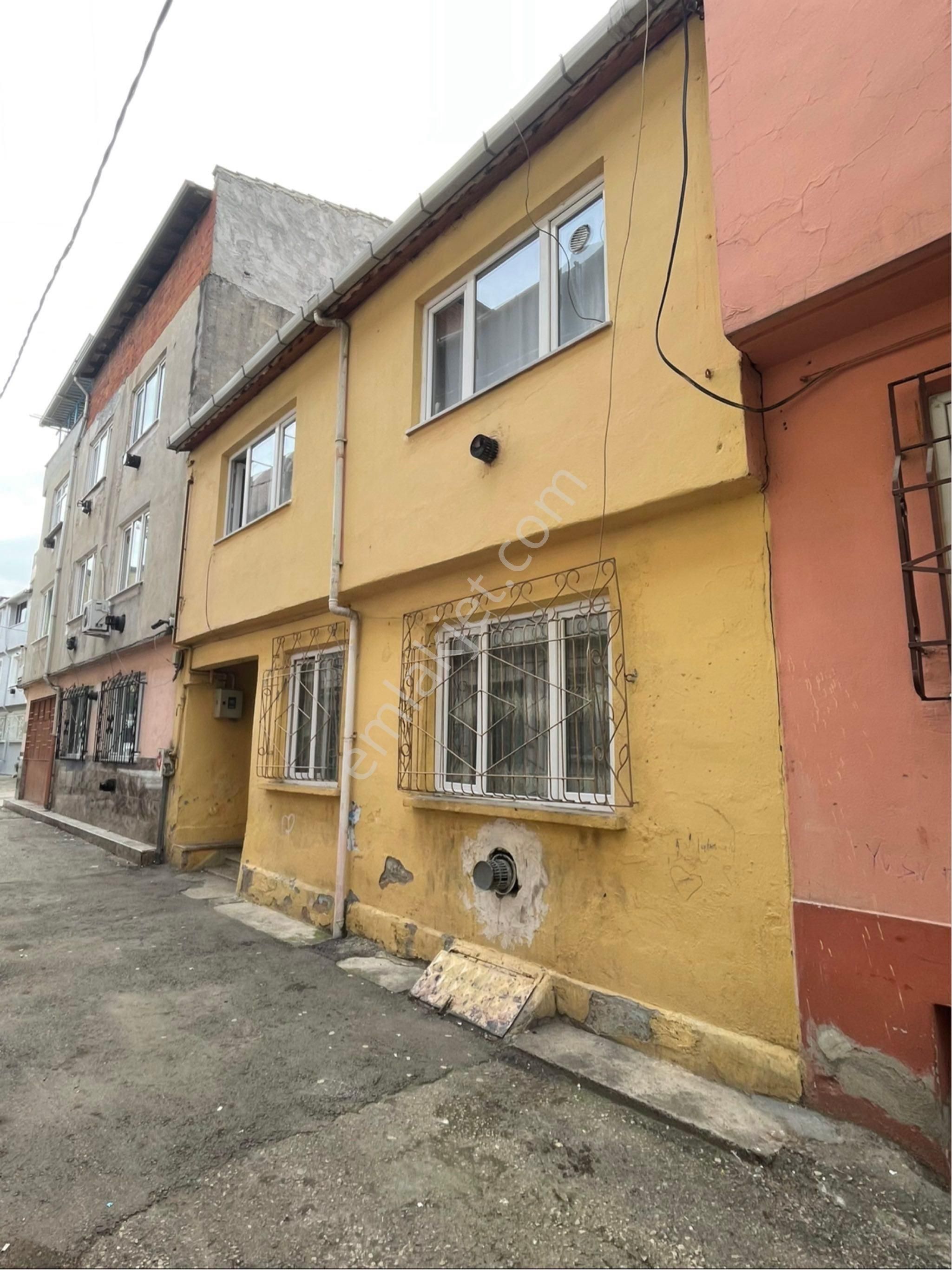 Soğanlı Mah Satılık 2 Katlı Bina Mustakil Ev