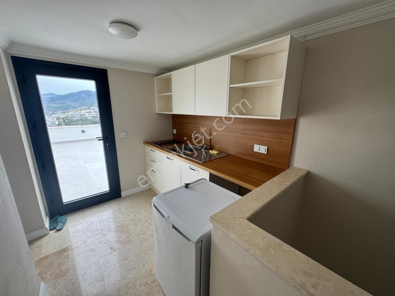 Gündoğan Merkezde Full Manzaralı ,full Eşyalı, Yenilenmiş ,masrafsız, Satılık 5+2 Villa - Görsel 17