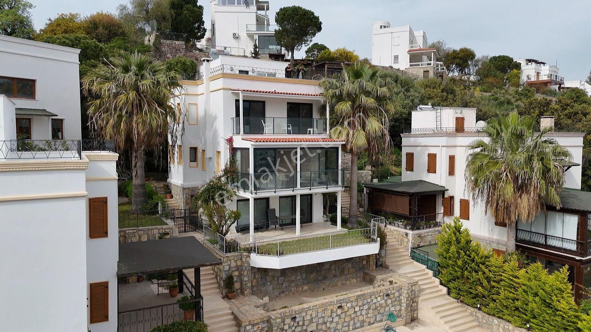 Gündoğan Merkezde Full Manzaralı ,full Eşyalı, Yenilenmiş ,masrafsız, Satılık 5+2 Villa - Görsel 2
