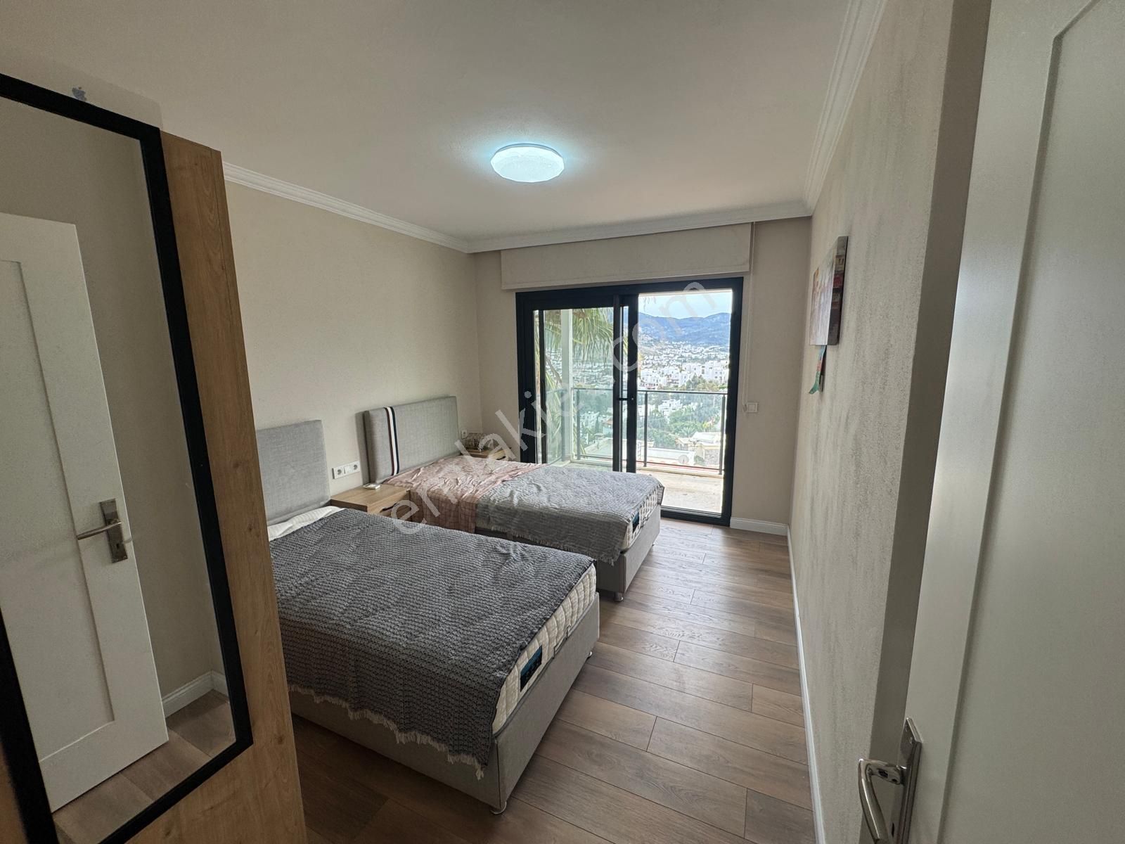 Gündoğan Merkezde Full Manzaralı ,full Eşyalı, Yenilenmiş ,masrafsız, Satılık 5+2 Villa - Görsel 10