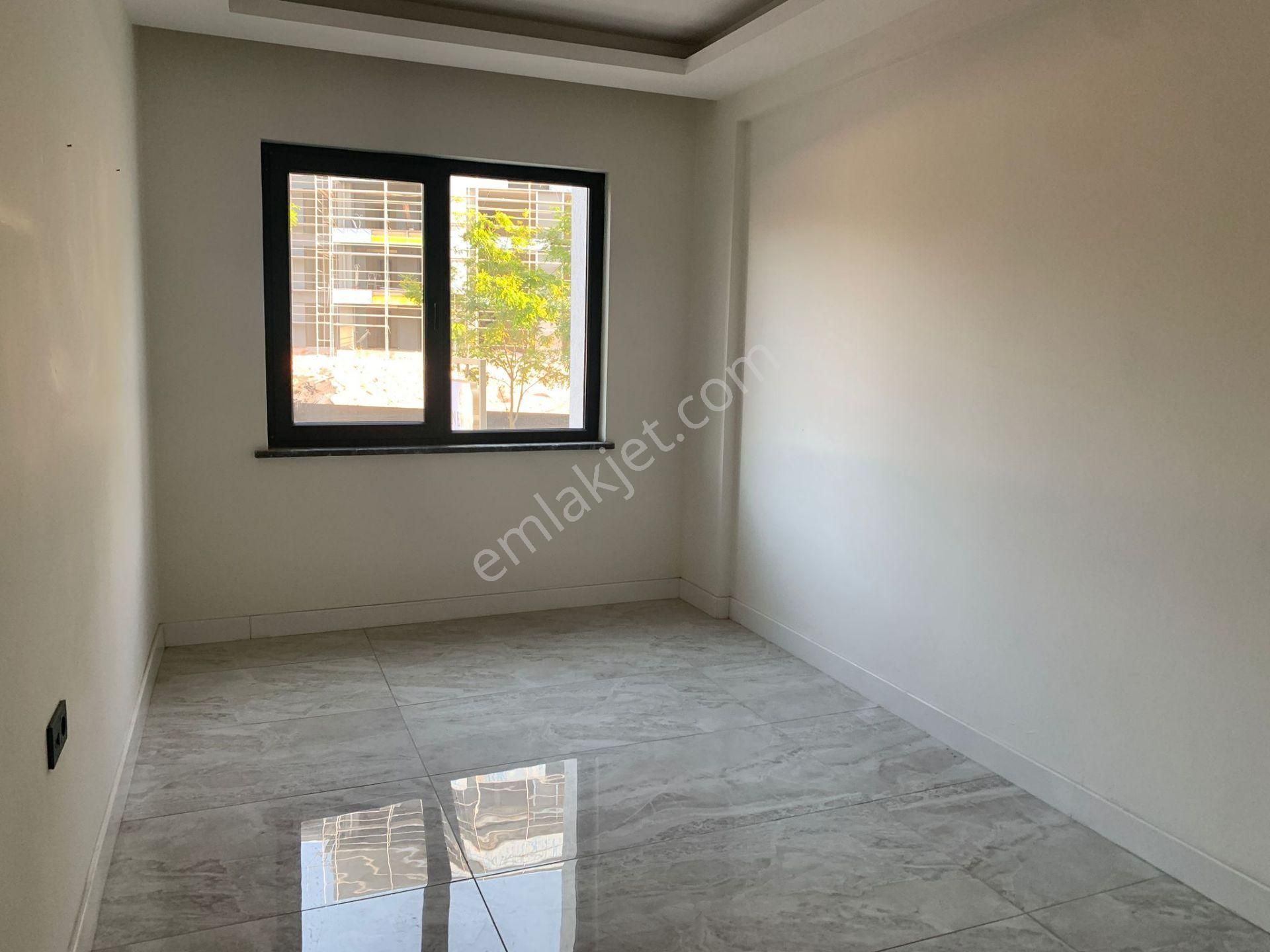 Turyap Leyla Akçınar'dan Balat'ta 3+1 Kiralık - Görsel 2