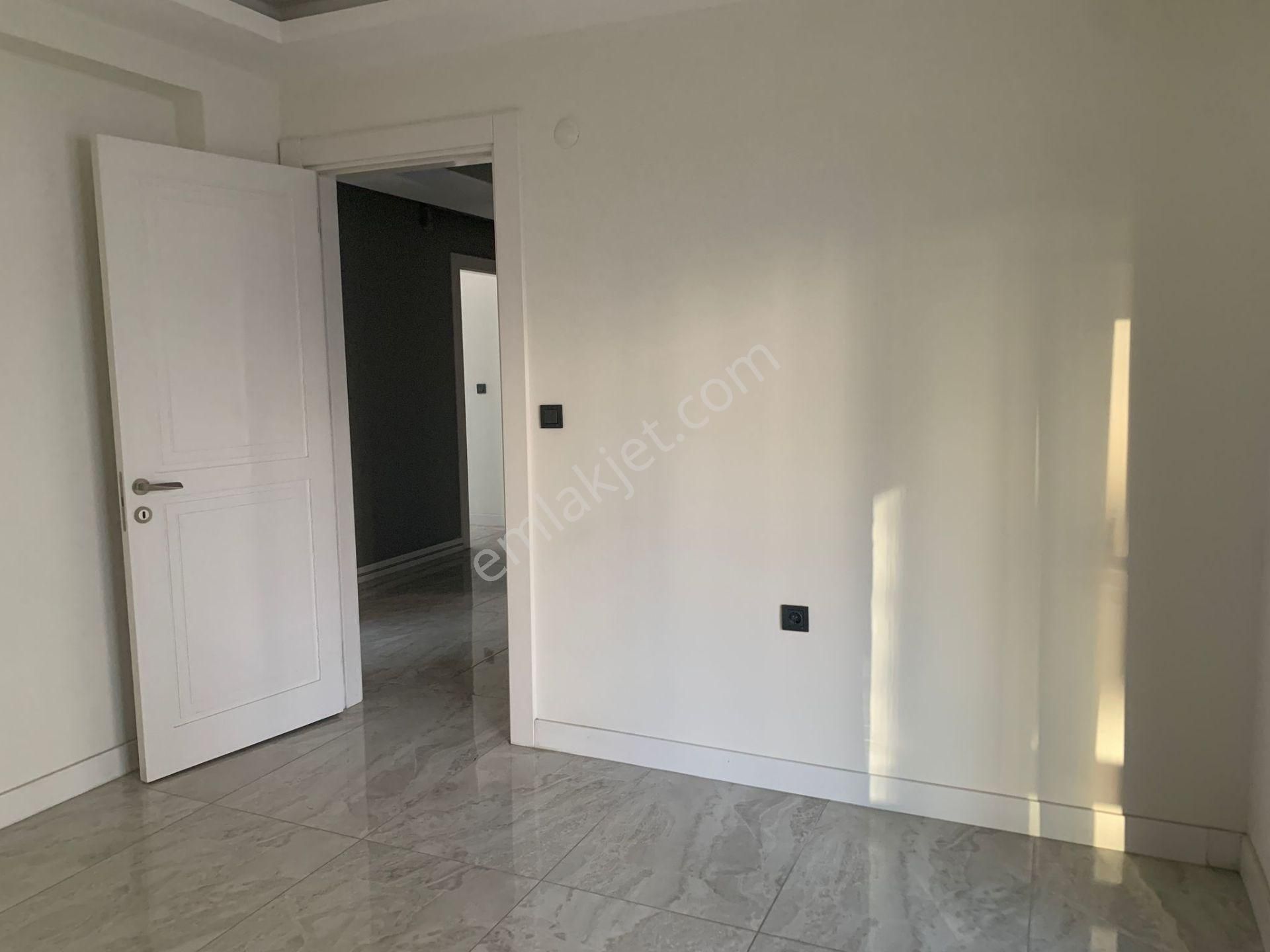 Turyap Leyla Akçınar'dan Balat'ta 3+1 Kiralık - Görsel 15