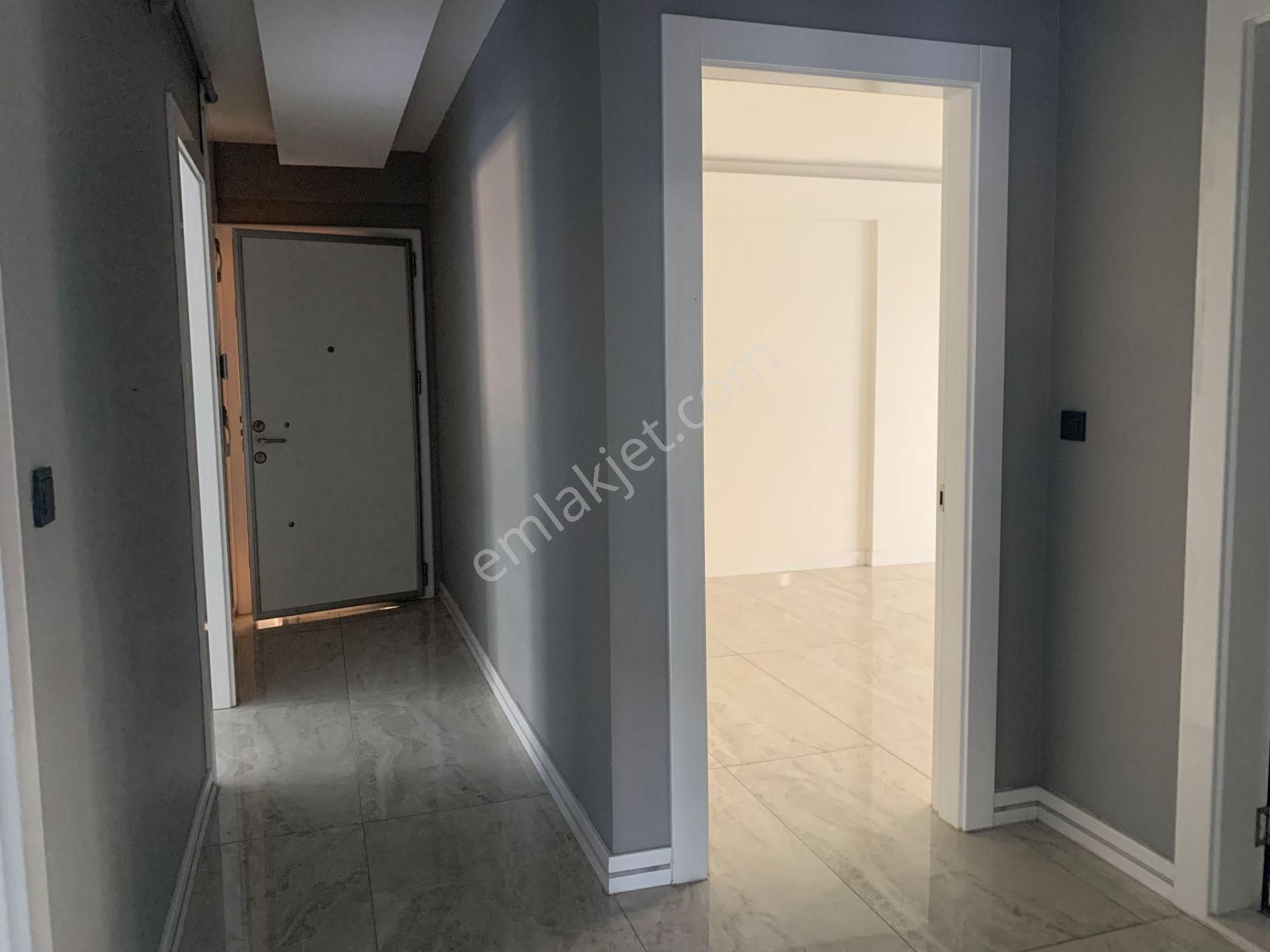 Turyap Leyla Akçınar'dan Balat'ta 3+1 Kiralık - Görsel 19