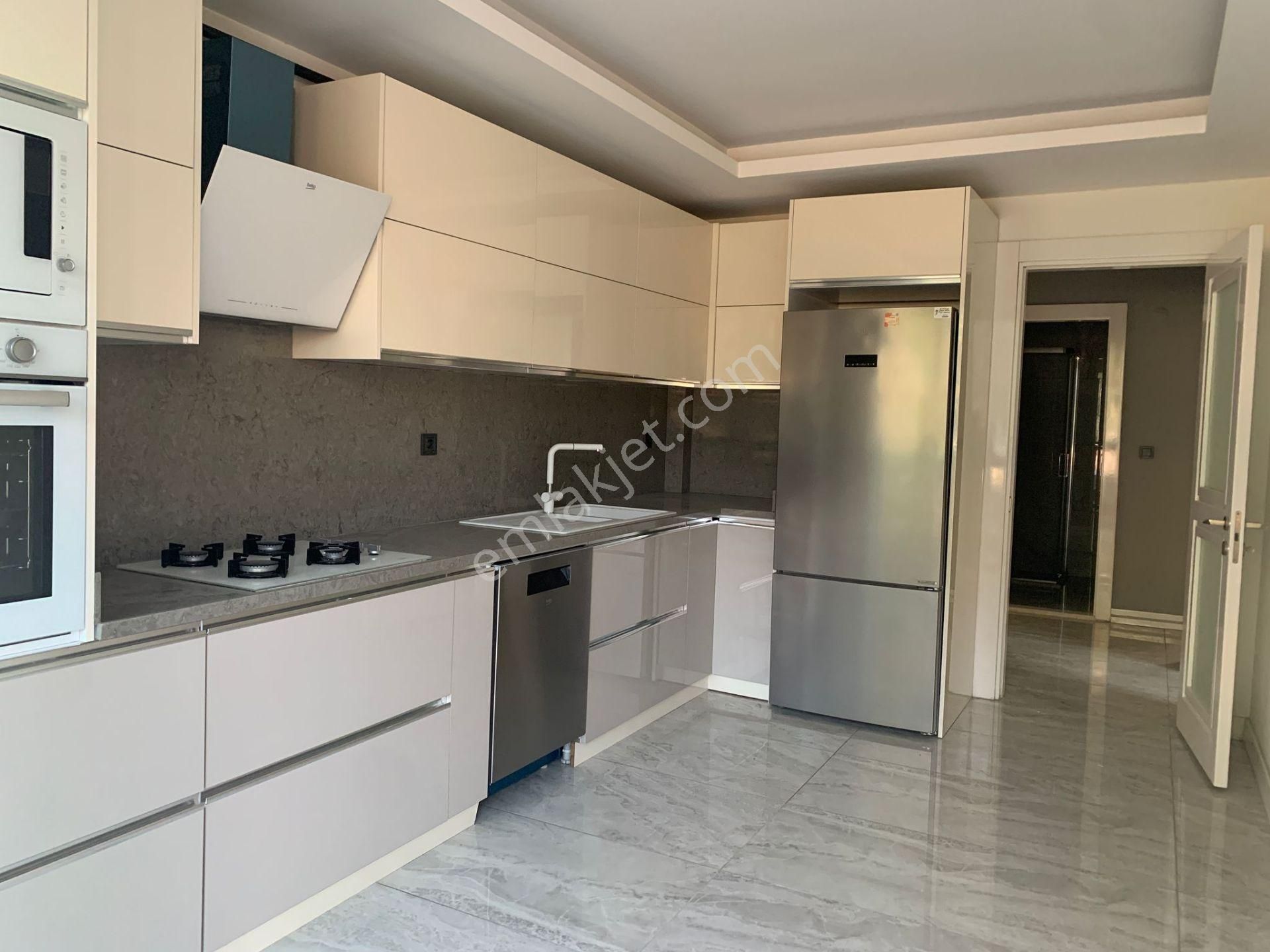 Turyap Leyla Akçınar'dan Balat'ta 3+1 Kiralık - Görsel 20