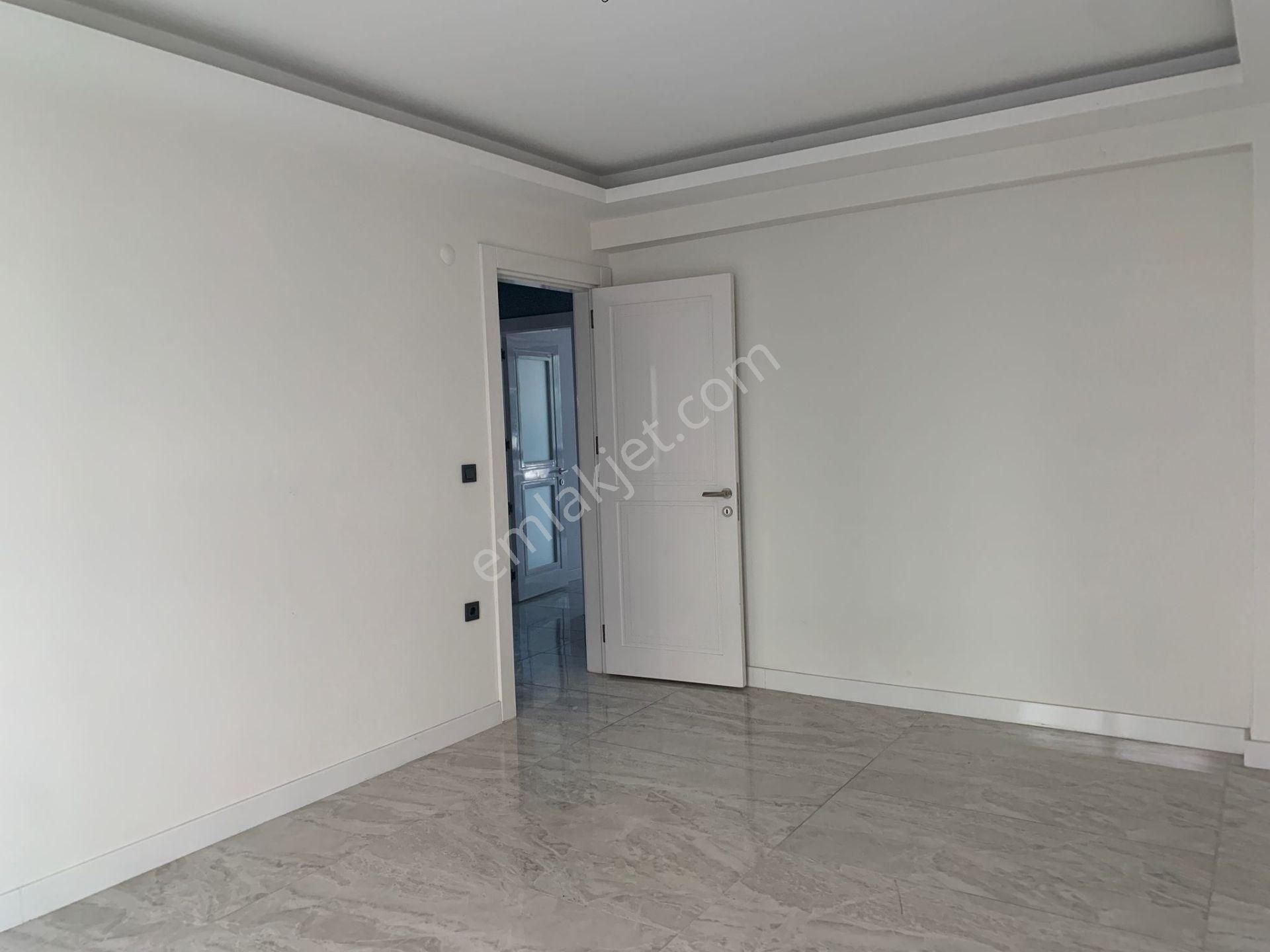 Turyap Leyla Akçınar'dan Balat'ta 3+1 Kiralık - Görsel 8