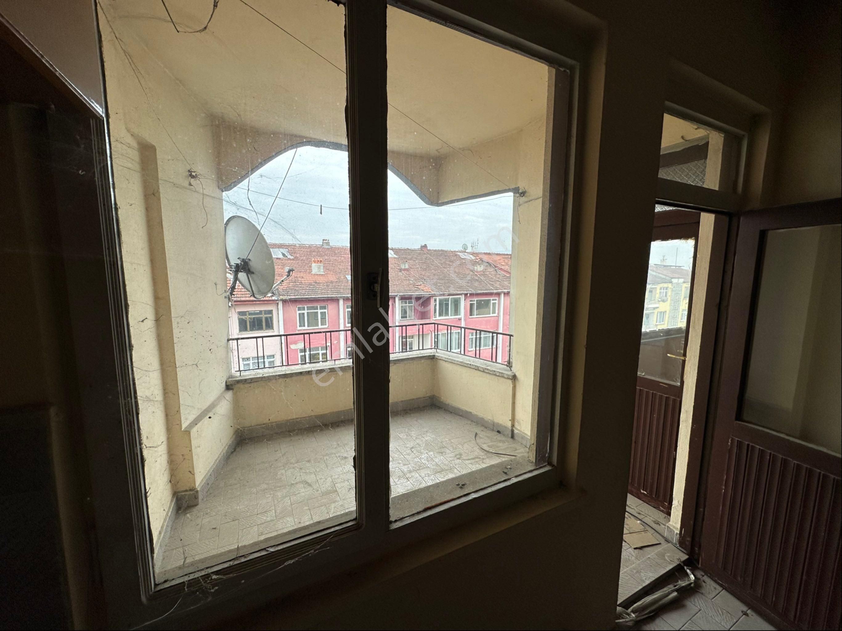 Düzce Merkezde Satılık 3+1 Daire - Görsel 34