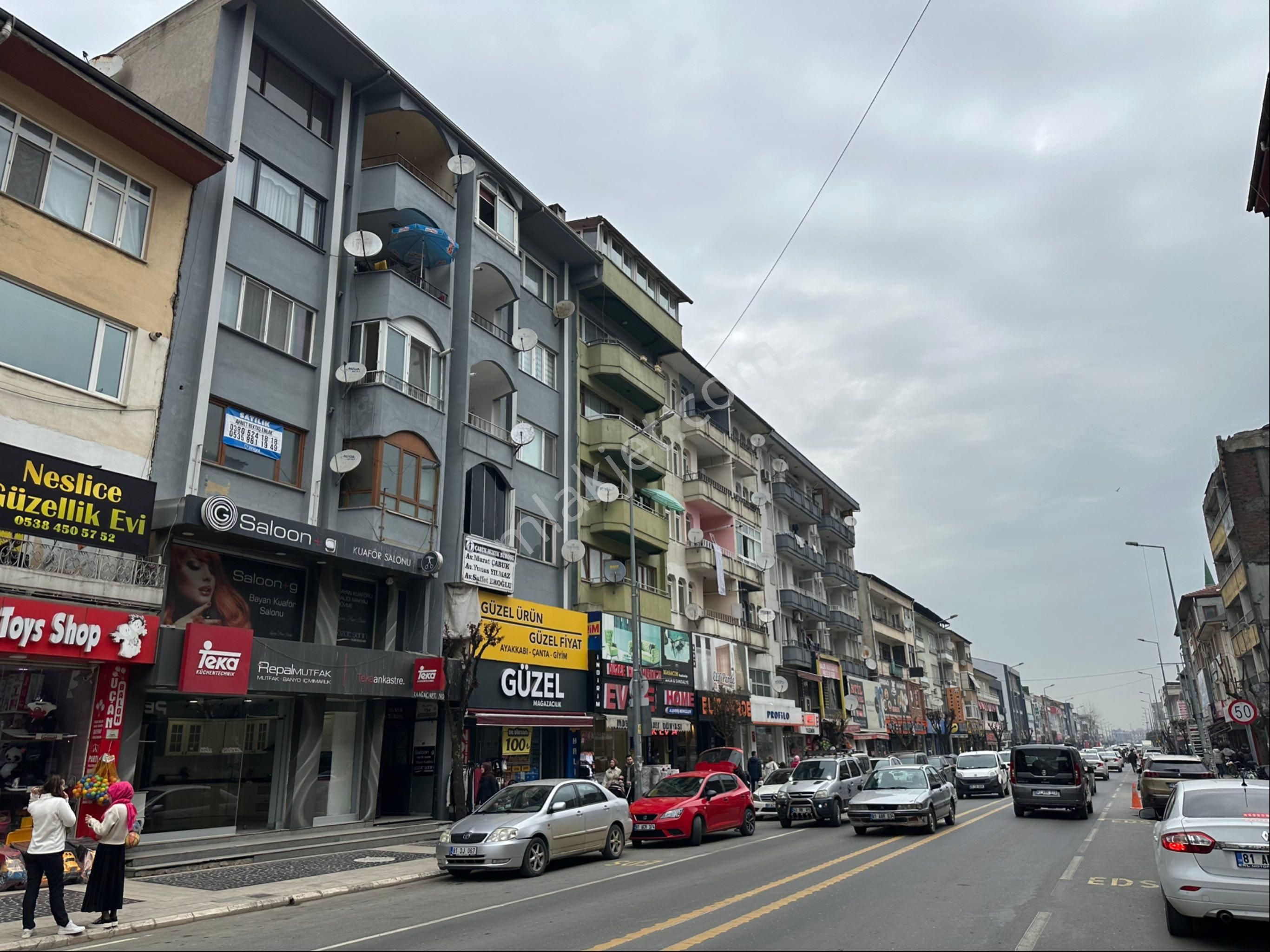 Düzce Merkezde Satılık 3+1 Daire - Görsel 2