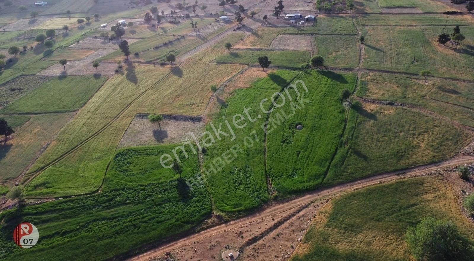 Antalya Korkuteli Beğiş Susuzu'nda Satılık 1.082 M2 Tarla - Görsel 9
