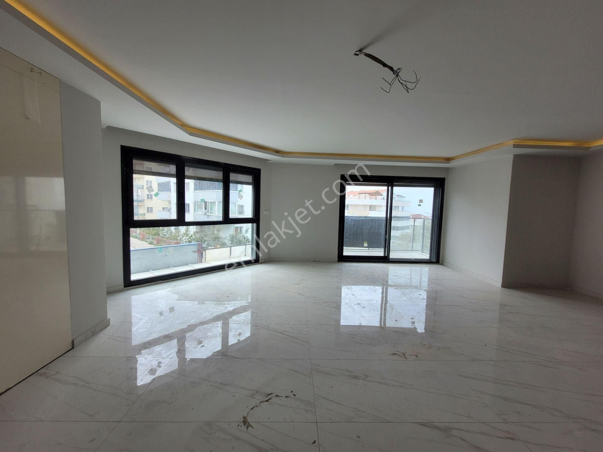 Kuşadası Ege Mah Satılık Yeni 3+1 Daire - Görsel 9