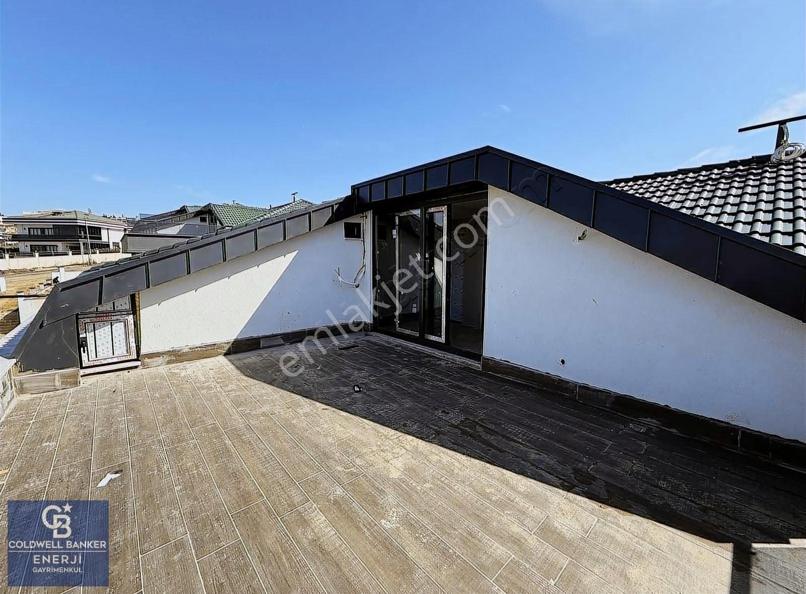 Kumburgaz Satılık 4+1 Sıfır Villa Deniz Manzaralı Butik Sitede - Görsel 2