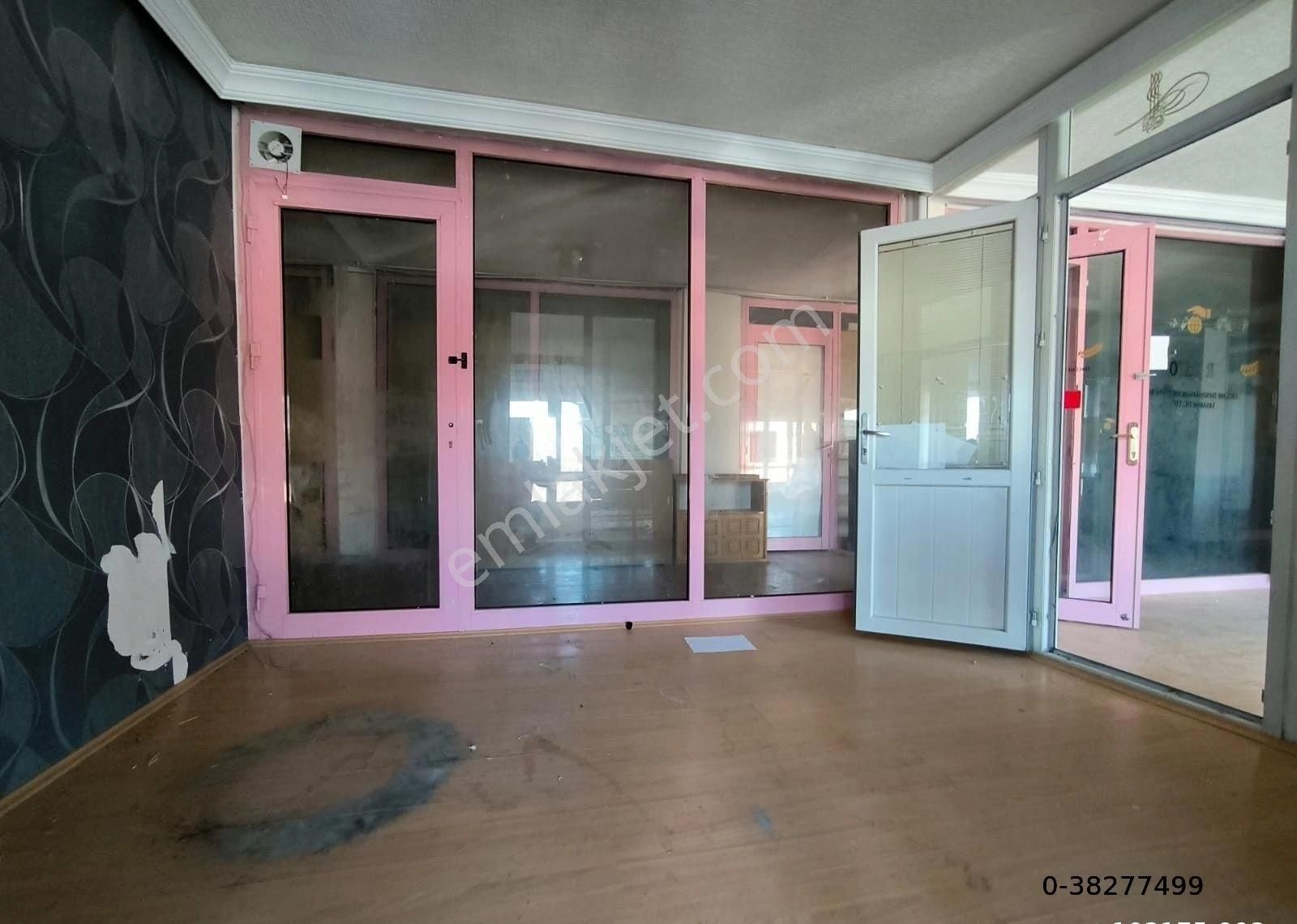 Etimesgut Merkezde Pasaj İçi 1.kat Büro Polat Emlak'tan - Görsel 28