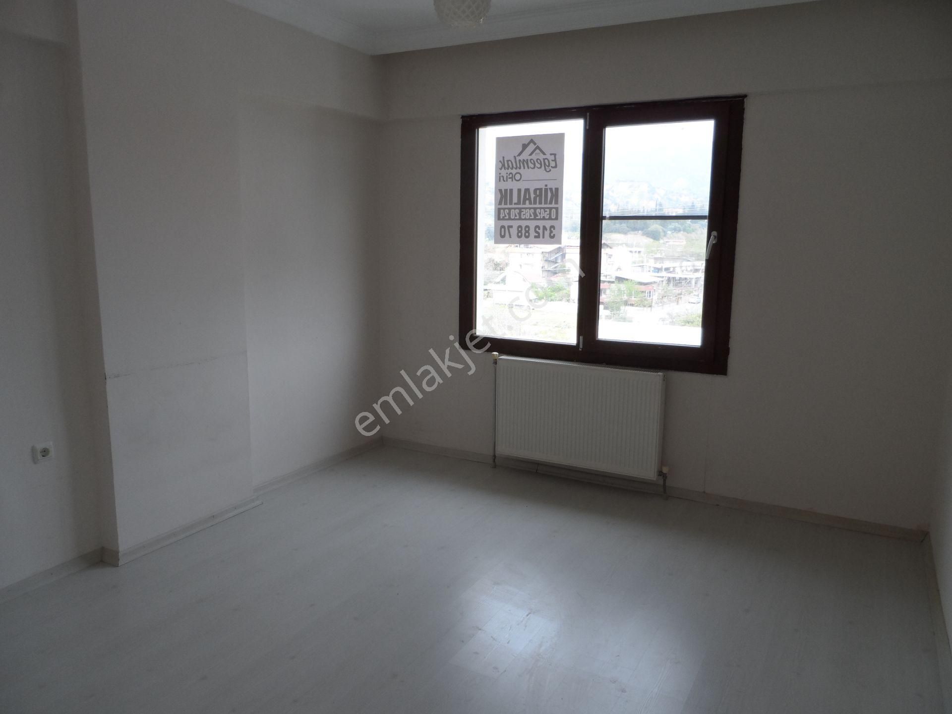 Nazilli Ege Emlak Ofisinden İsabeyli' De Site İçerisinde Doğalgaz Kombili Kiralık Daire - Görsel 9