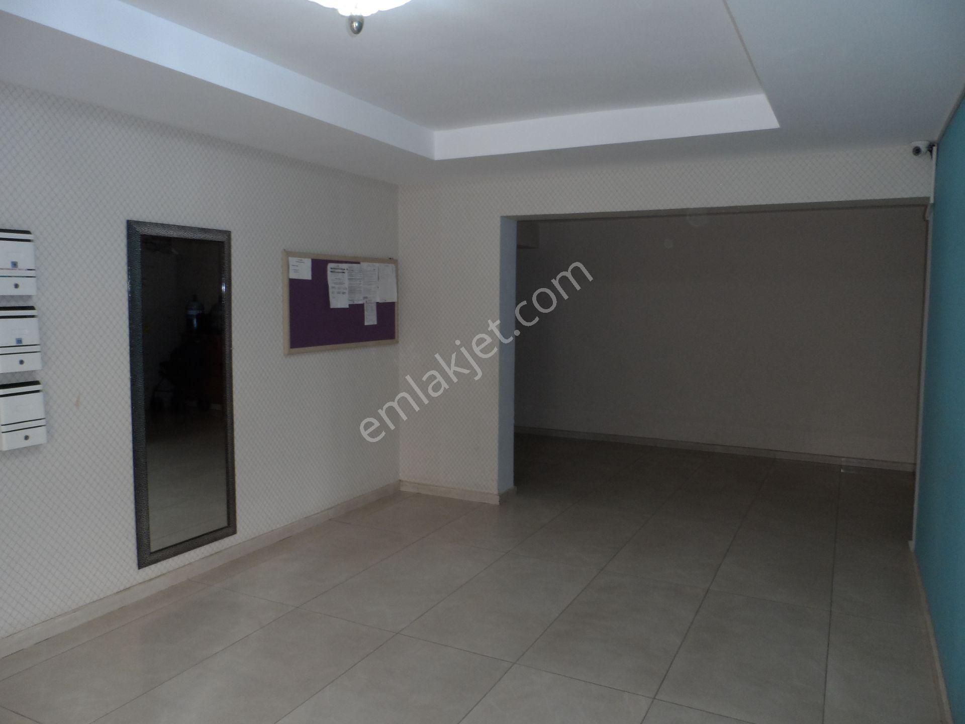 Nazilli Ege Emlak Ofisinden İsabeyli' De Site İçerisinde Doğalgaz Kombili Kiralık Daire - Görsel 32