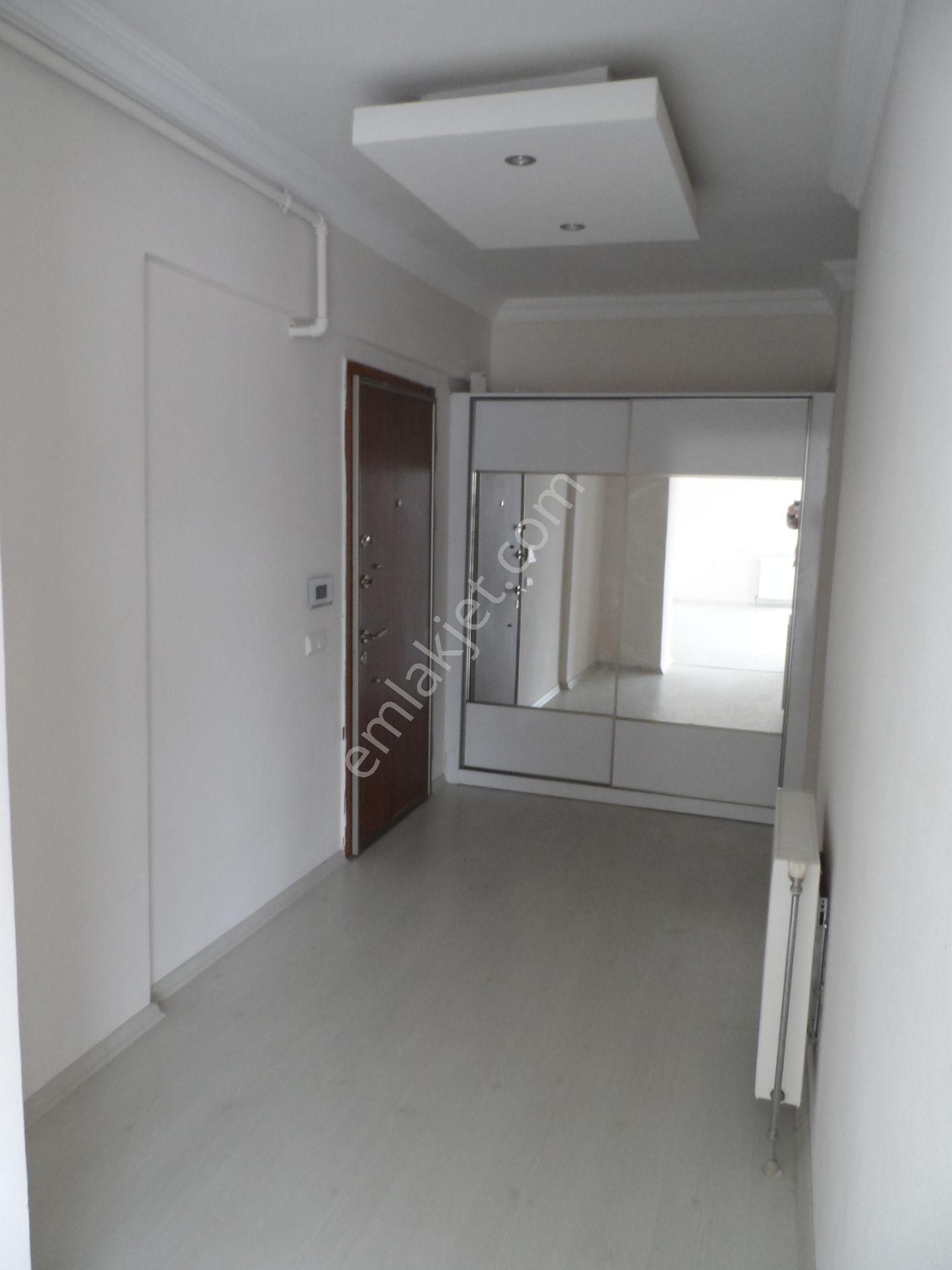 Nazilli Ege Emlak Ofisinden İsabeyli' De Site İçerisinde Doğalgaz Kombili Kiralık Daire - Görsel 30