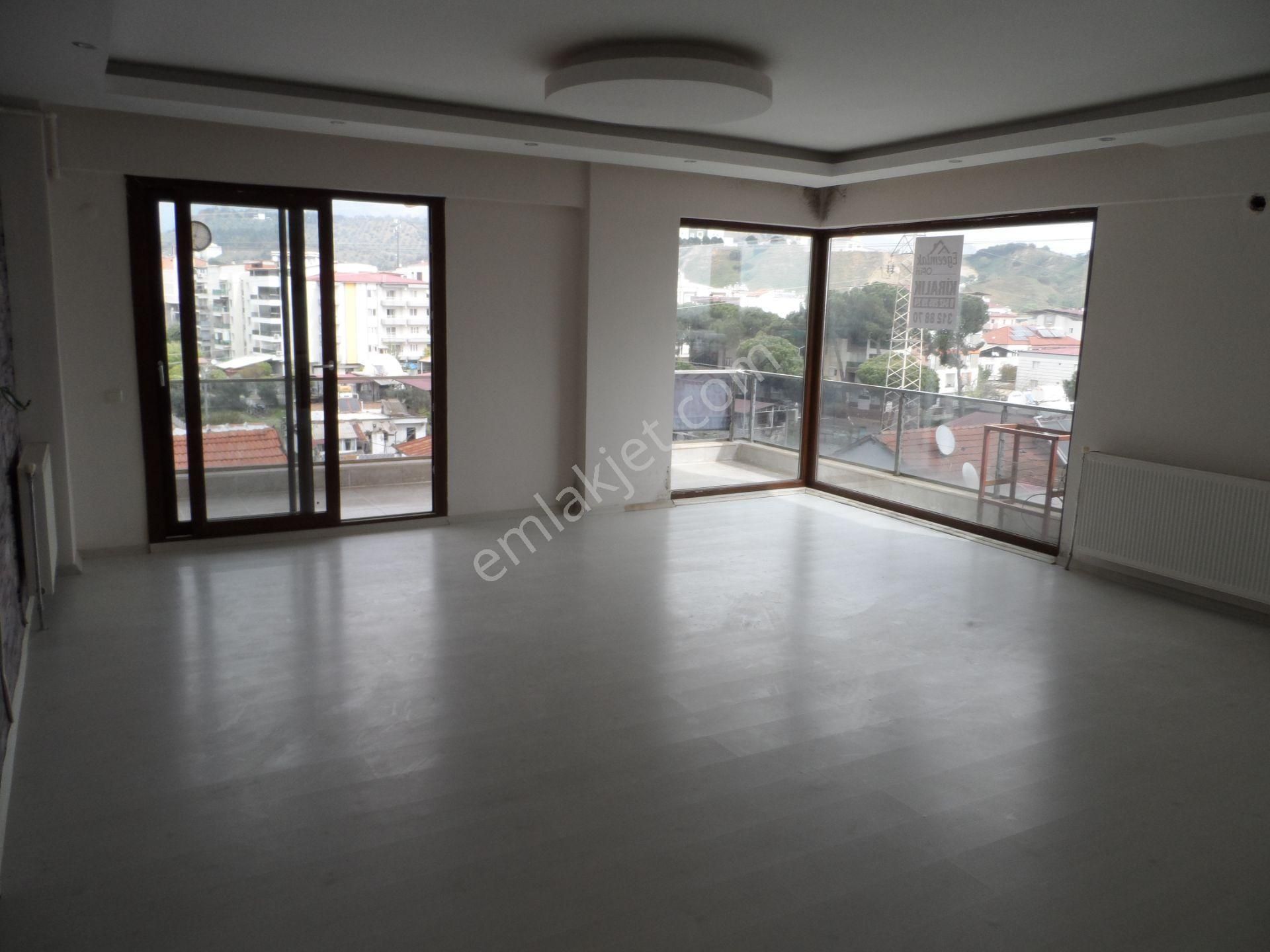 Nazilli Ege Emlak Ofisinden İsabeyli' De Site İçerisinde Doğalgaz Kombili Kiralık Daire - Görsel 23