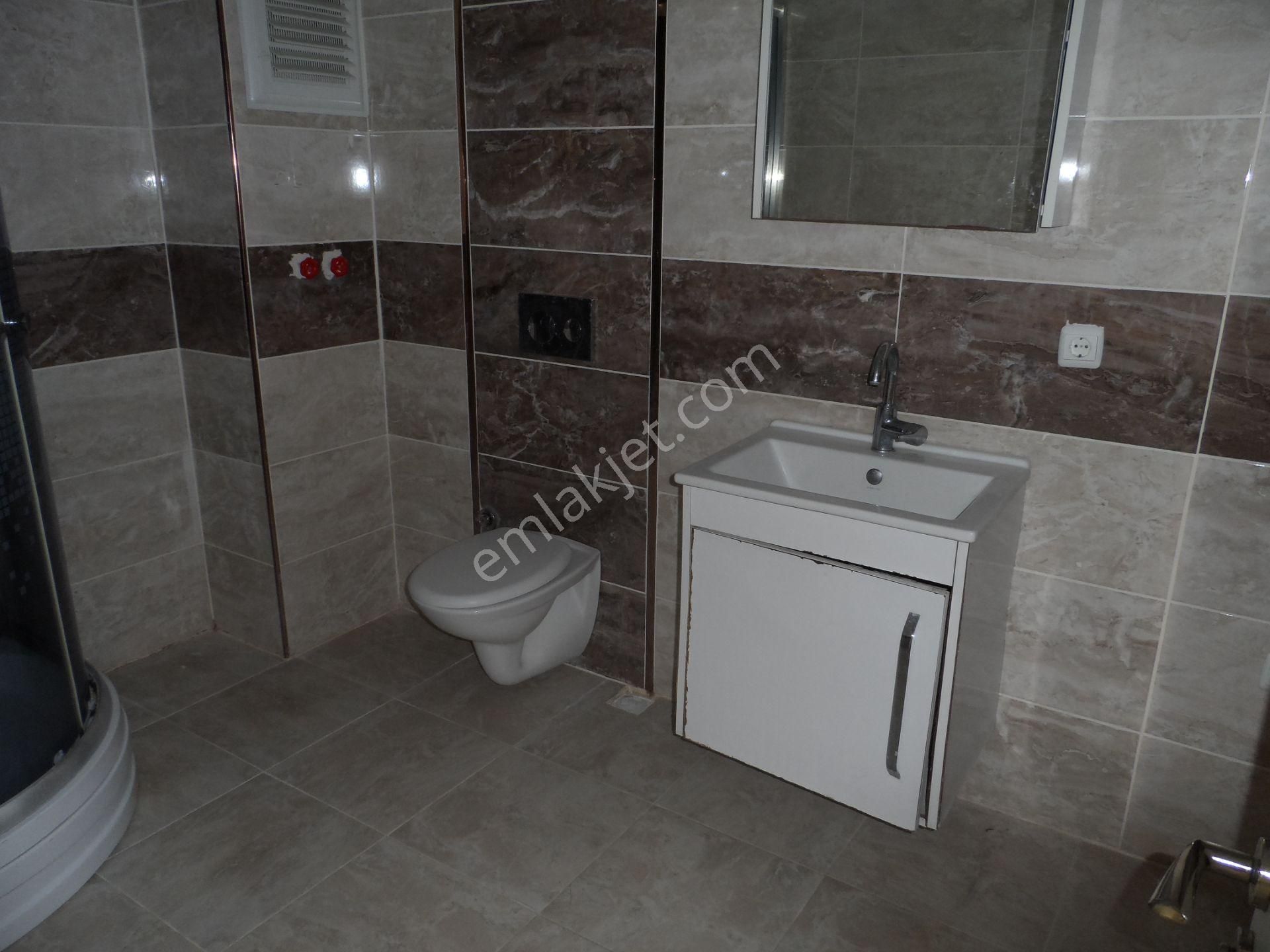 Nazilli Ege Emlak Ofisinden İsabeyli' De Site İçerisinde Doğalgaz Kombili Kiralık Daire - Görsel 26