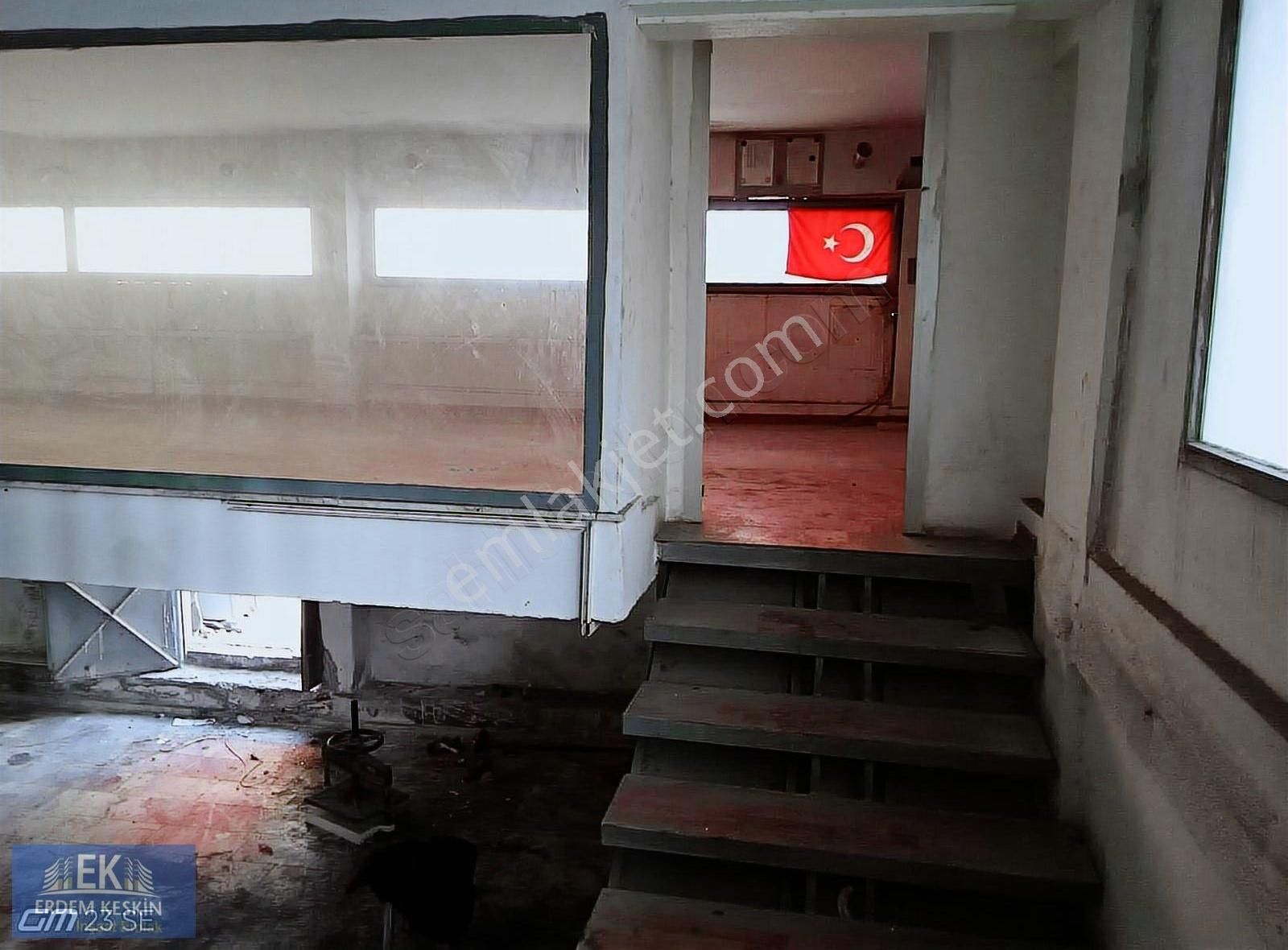 Gaziemir Akçay Caddeye Yakın Satılık İş Yeri - Görsel 4