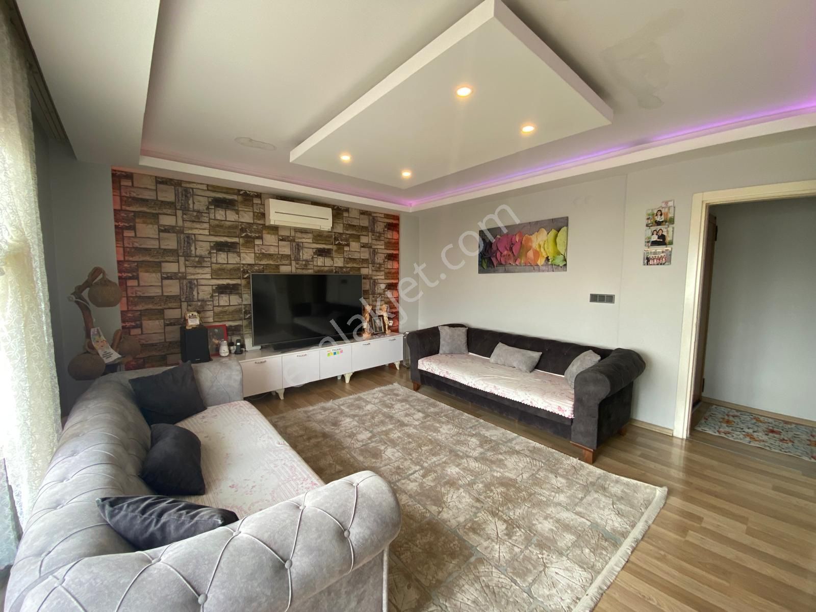 Acill Konak Saygı Mahde 3 Katlı 3 Daireli Full Tadilatlı Manzaralı Satılık Komple Müstakil Ev (bina) - Görsel 4