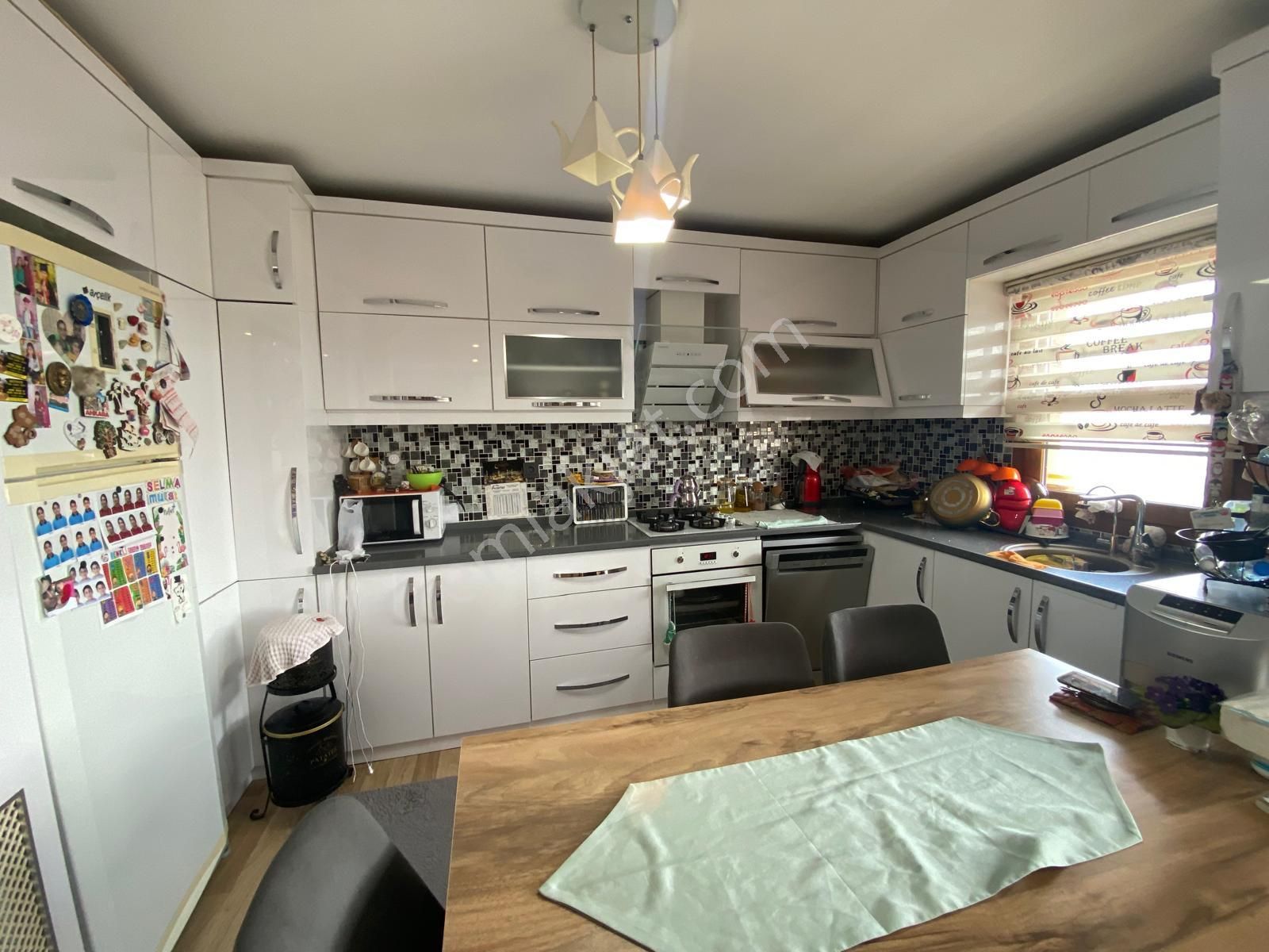 Acill Konak Saygı Mahde 3 Katlı 3 Daireli Full Tadilatlı Manzaralı Satılık Komple Müstakil Ev (bina) - Görsel 16