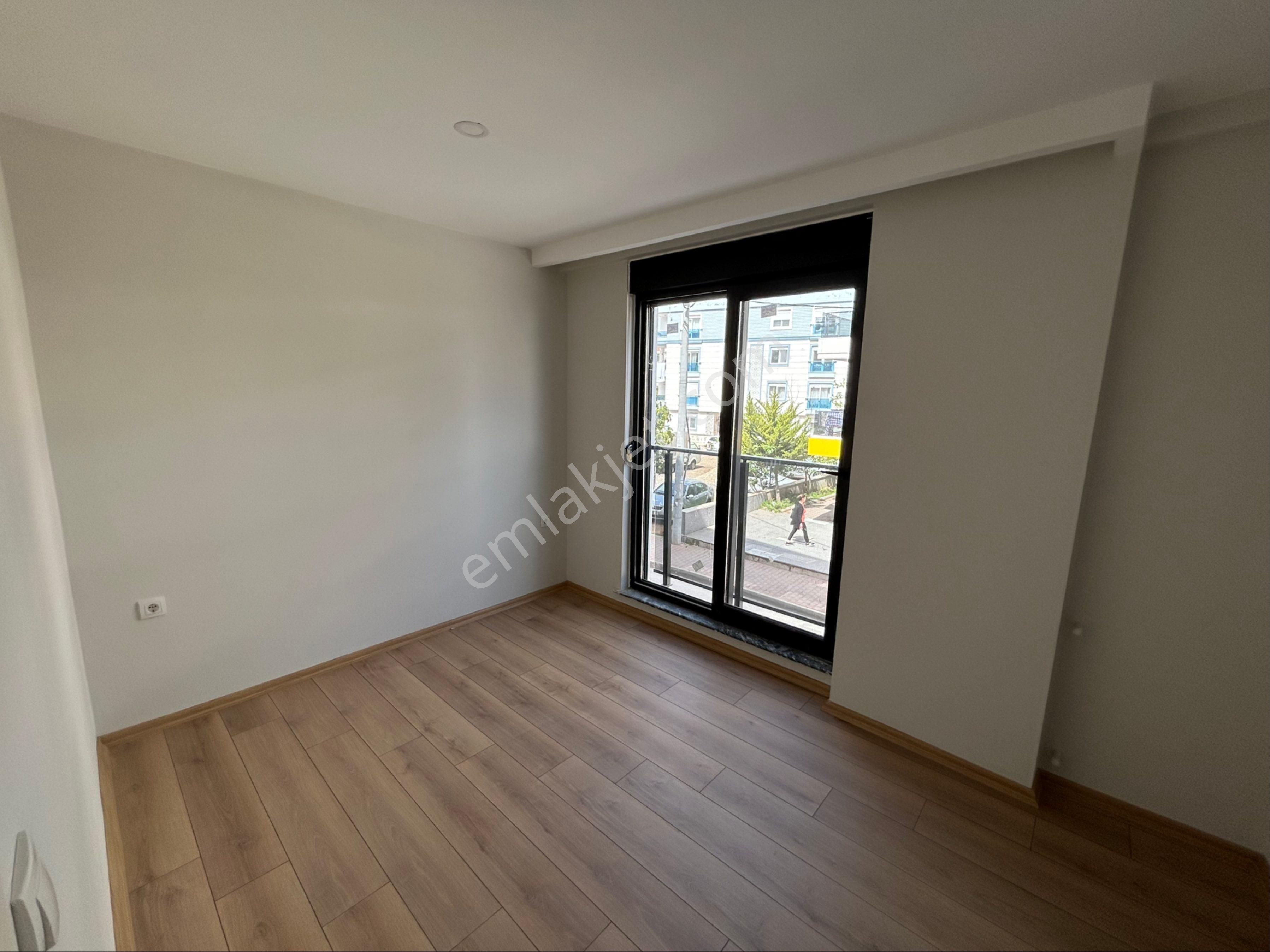 Yüksek Alanda Satılık Daire - Görsel 8