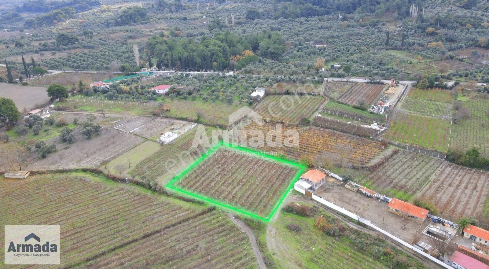 Kuşadası Merkeze 10 Km Mesafede Kirazlı Köy İçi Tek Tapu Bahçe - Görsel 6