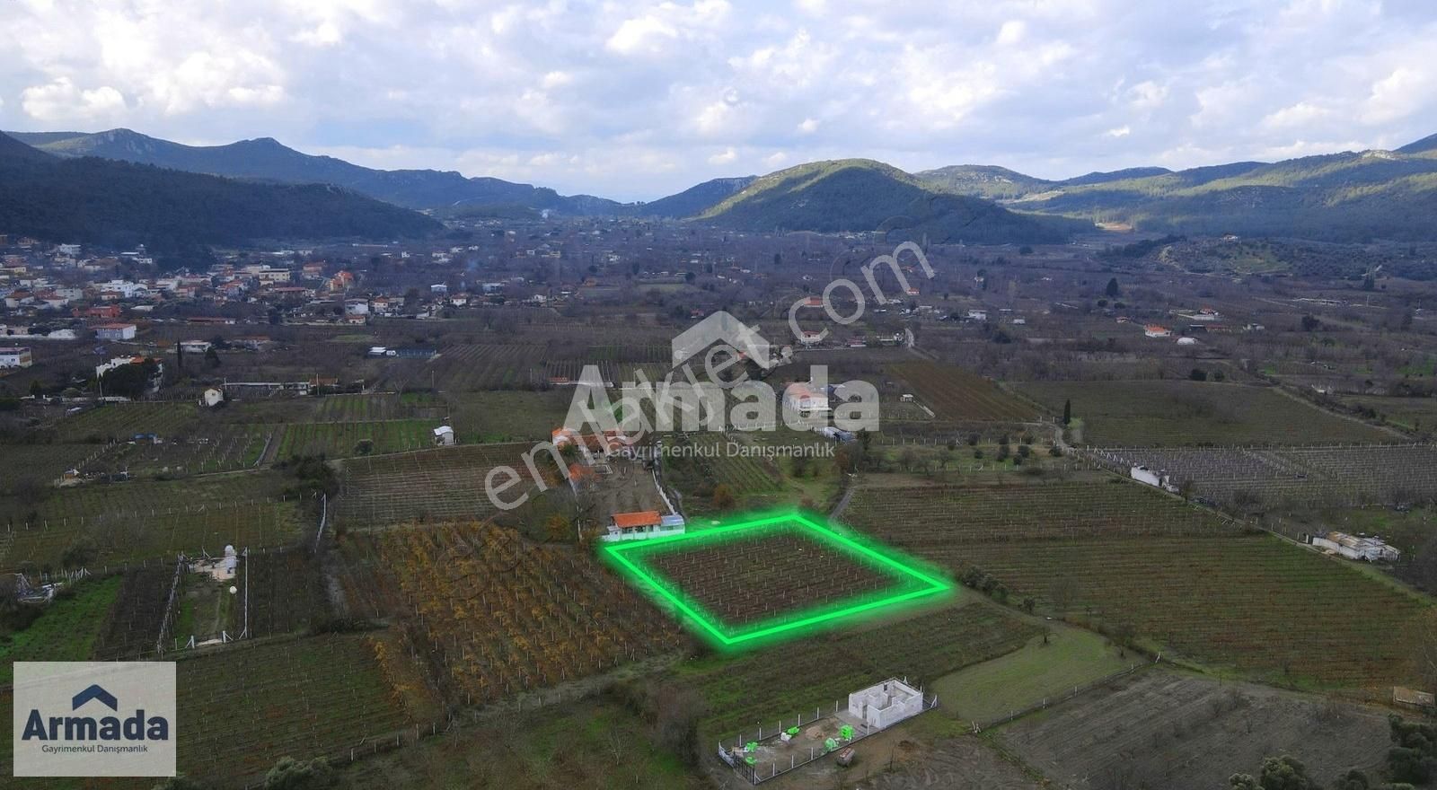 Kuşadası Merkeze 10 Km Mesafede Kirazlı Köy İçi Tek Tapu Bahçe - Görsel 3