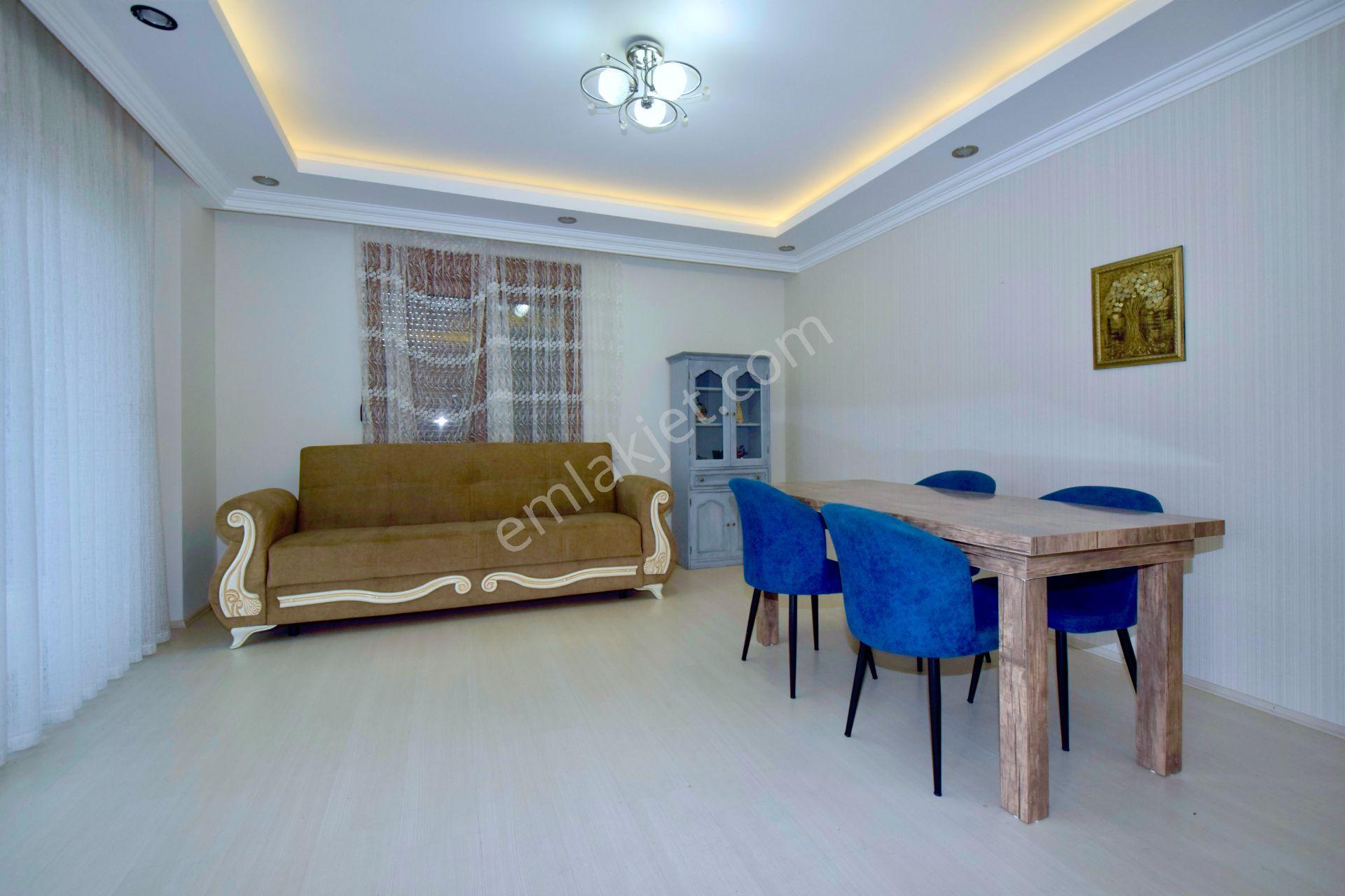 Gazipaşa Merkezde İstiklal Mah. Cılızlar Sitesinde 2+1 Daire - Görsel 2