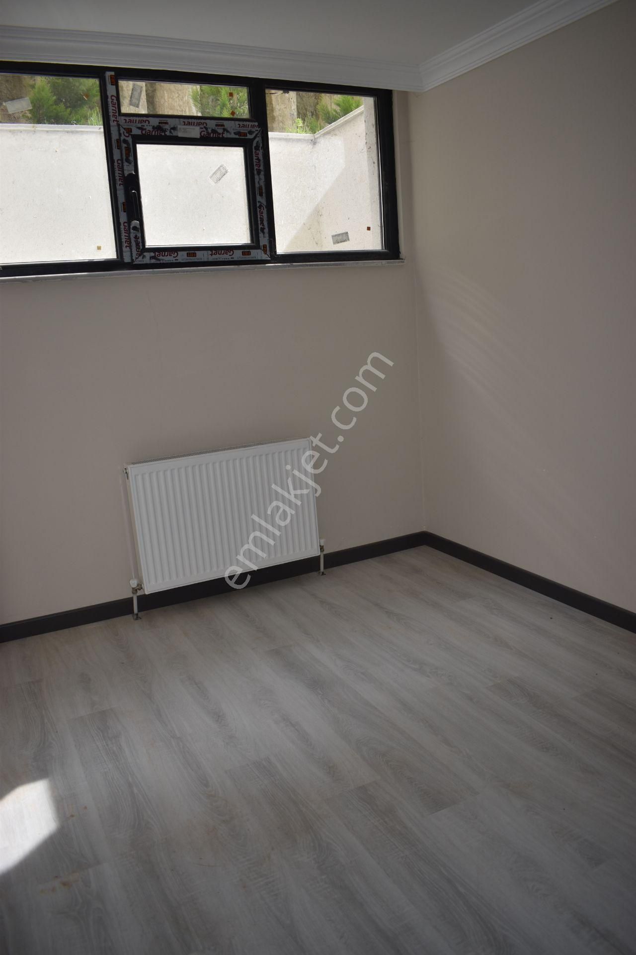 Büyükçekmece Cumhuriyet Mah Lüx Merkezi Sıfır Geniş Bahçeli 3+1 Satılık Daire - Görsel 23