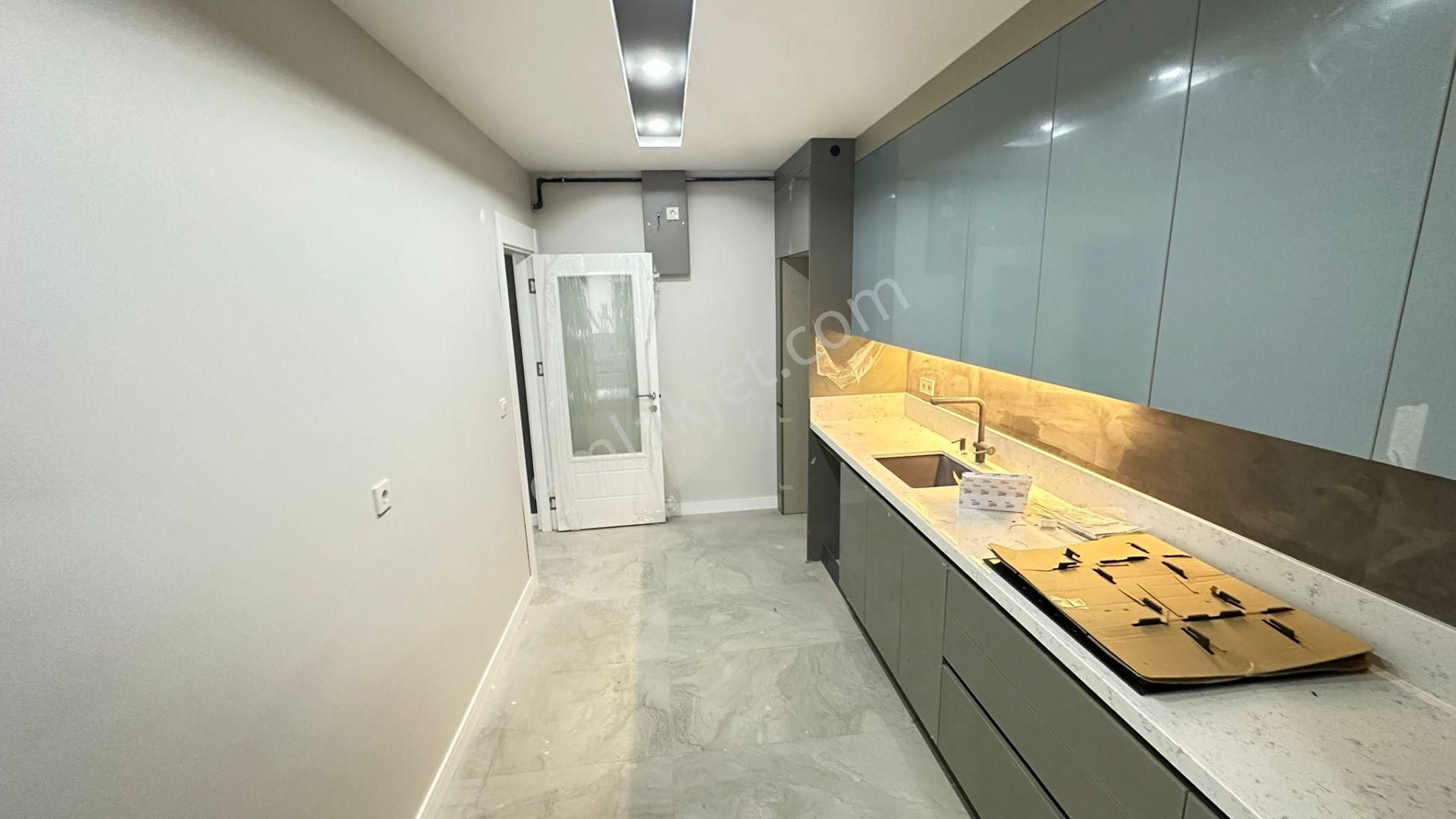 Bahçelievler, Kocasinan Satılık Site İçinde 2+1 Ara Kat Daire. Vizyon - Görsel 22