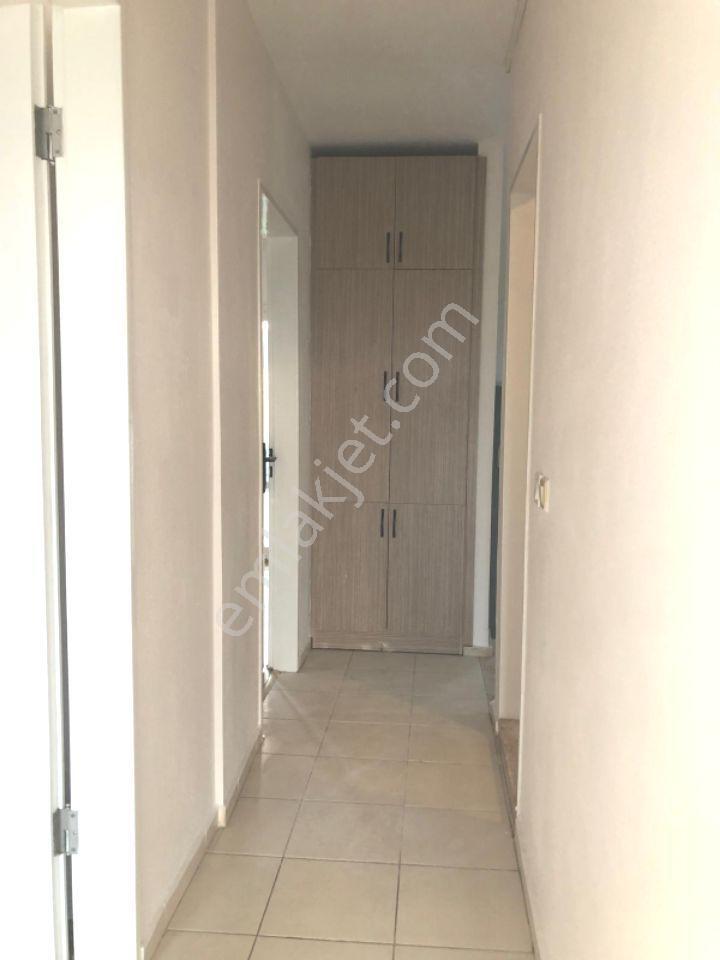 Güzelbahçe Kolejler Bölgesinde , Kapalı Mutfaklı, Ebebeyn Banyolu 3+1 Villa Satılık. - Görsel 17