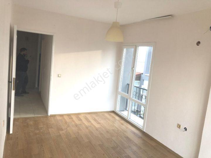 Güzelbahçe Kolejler Bölgesinde , Kapalı Mutfaklı, Ebebeyn Banyolu 3+1 Villa Satılık. - Görsel 16