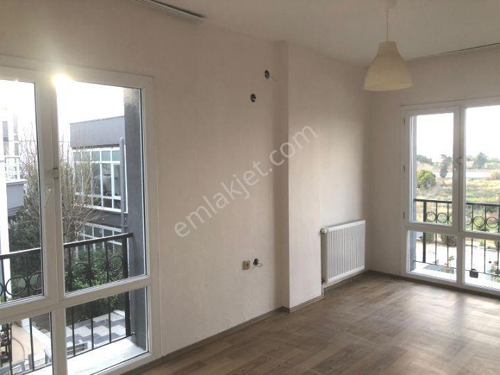 Güzelbahçe Kolejler Bölgesinde , Kapalı Mutfaklı, Ebebeyn Banyolu 3+1 Villa Satılık. - Görsel 15