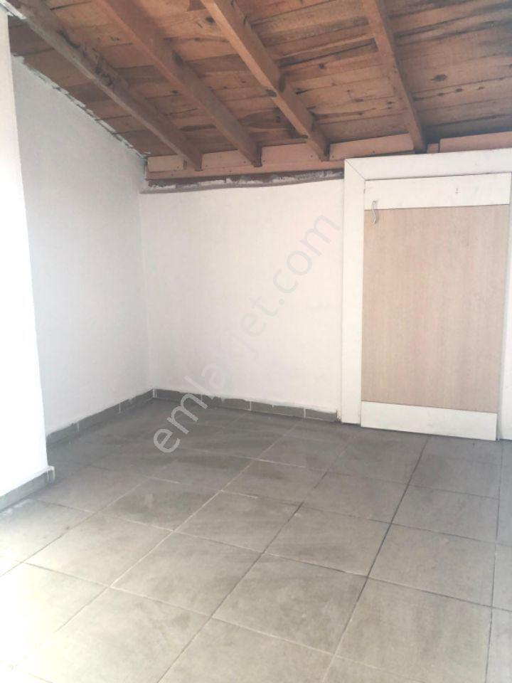 Güzelbahçe Kolejler Bölgesinde , Kapalı Mutfaklı, Ebebeyn Banyolu 3+1 Villa Satılık. - Görsel 25