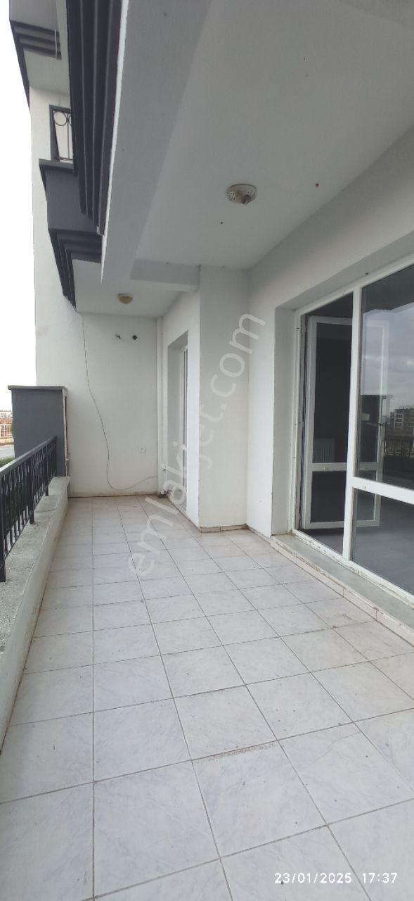 Güzelbahçe Kolejler Bölgesinde , Kapalı Mutfaklı, Ebebeyn Banyolu 3+1 Villa Satılık. - Görsel 6