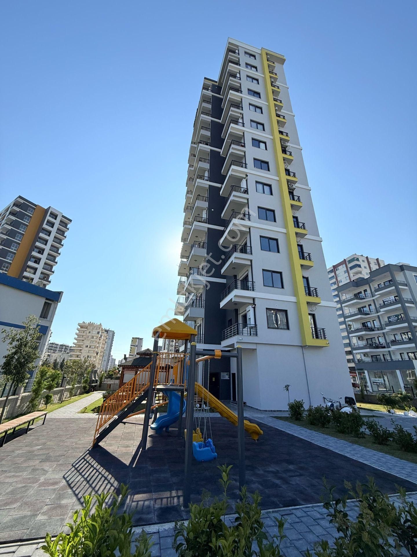 Arve'den Tece'de Sahile Yakın,havuzlu Ve Konforlu 1+1 - Görsel 9