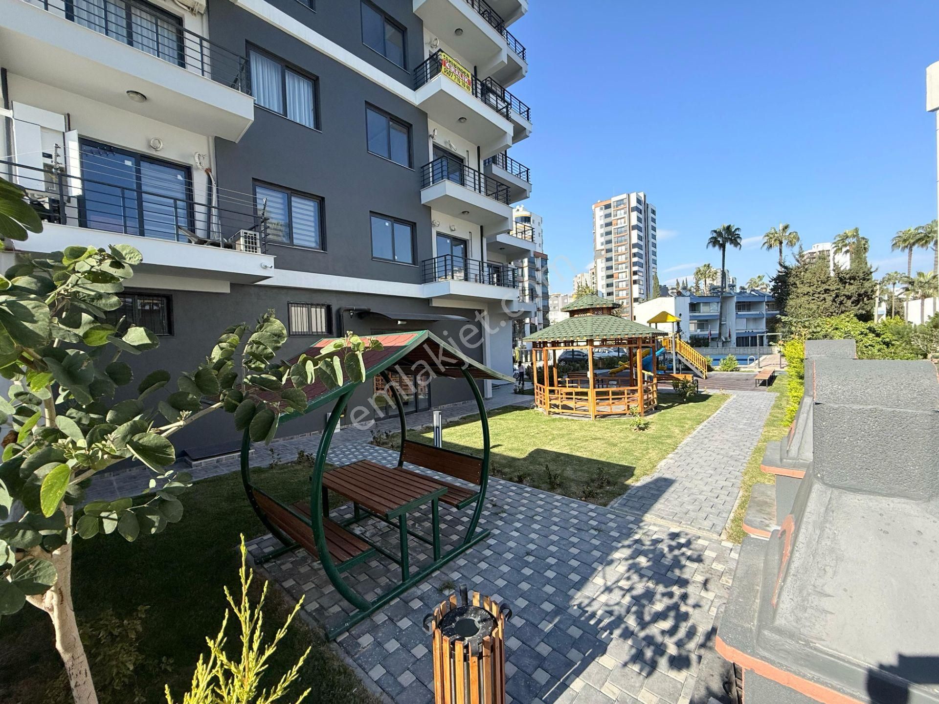 Arve'den Tece'de Sahile Yakın,havuzlu Ve Konforlu 1+1 - Görsel 7