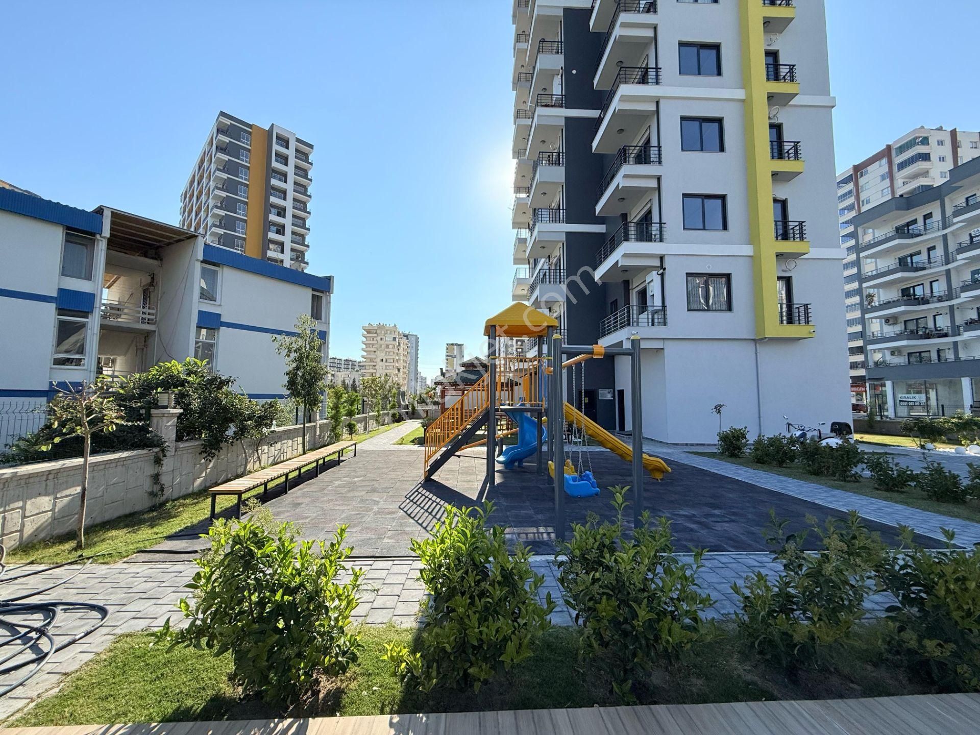 Arve'den Tece'de Sahile Yakın,havuzlu Ve Konforlu 1+1 - Görsel 8