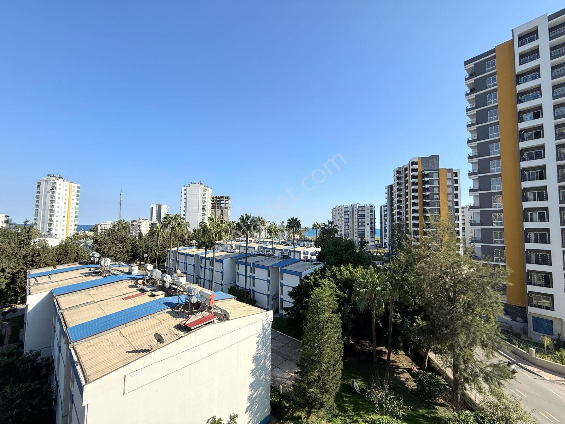 Arve'den Tece'de Sahile Yakın,havuzlu Ve Konforlu 1+1 - Görsel 15